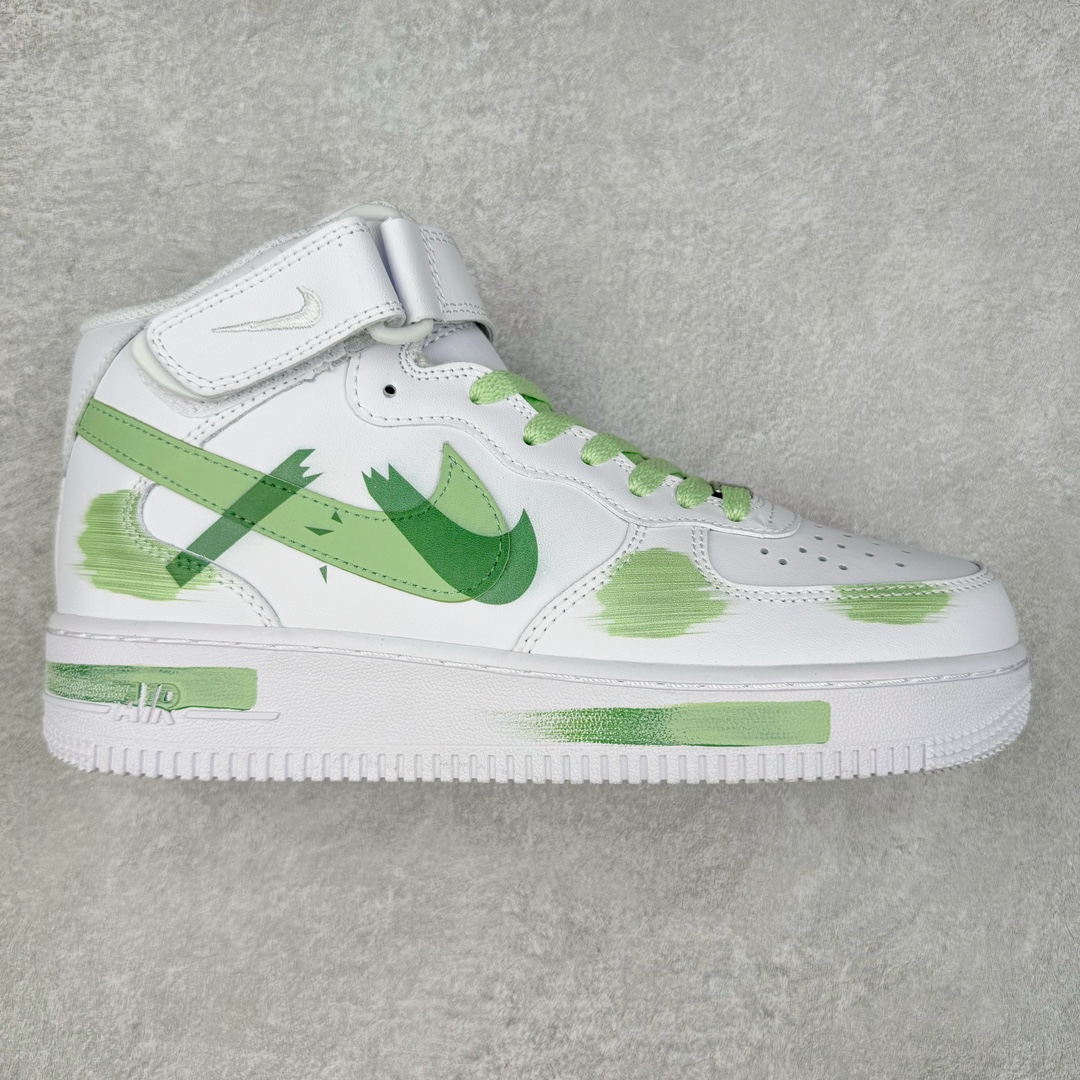 NK Air Force 1 Mid 空军一号中帮高帮百搭休闲运动板鞋 CW2289-111 柔软、弹性十足的缓震性能和出色的中底设计 横跨复古与现代的外型结合 造就出风靡全球三十多年的Force 1 尺码:36 36.5 37.5 38 38.5 39 40 40.5 41 42 42.5 43 44 44.5 45-选品中心