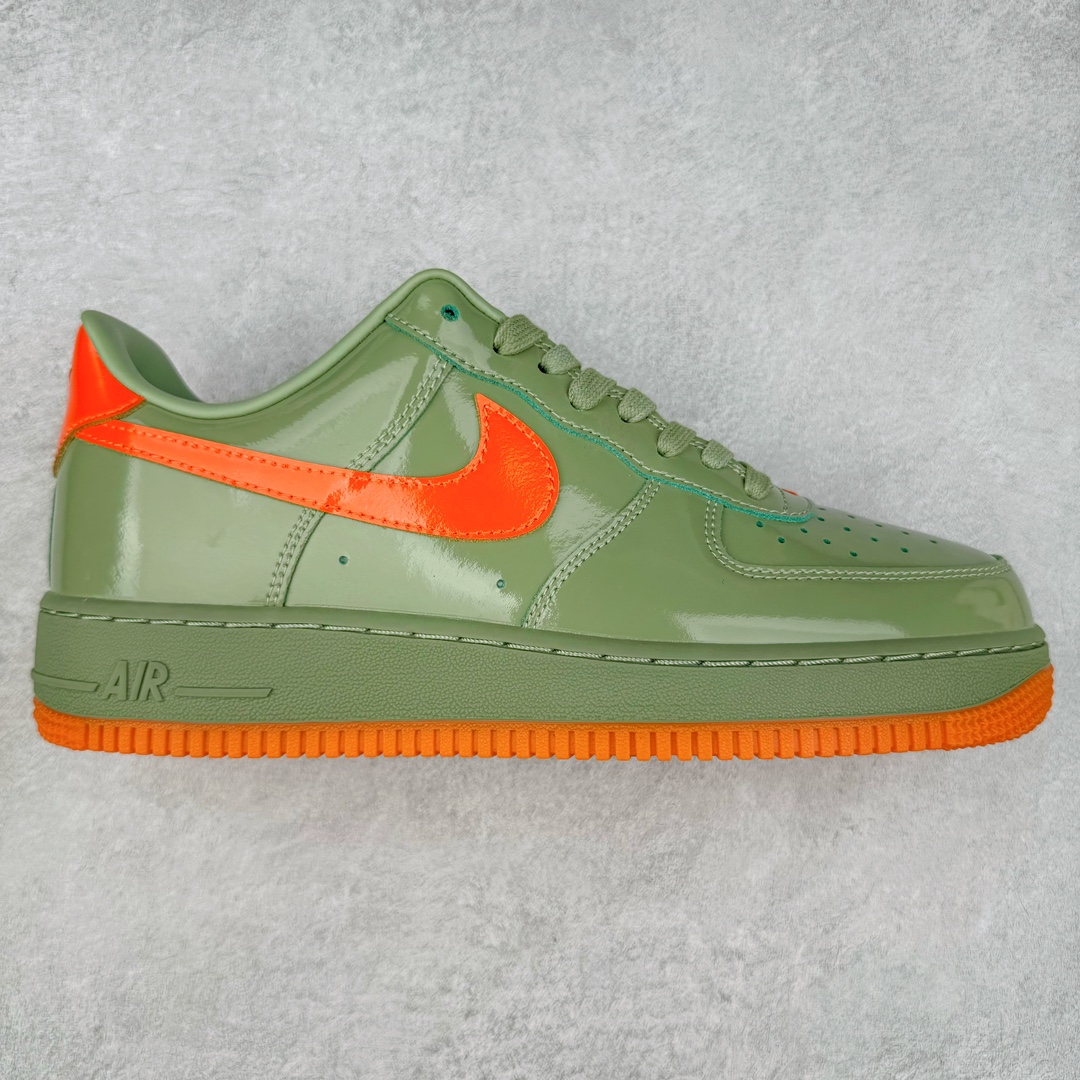 NK Air Force 1´07 Low 空军一号低帮百搭休闲运动板鞋 HJ9118-386 柔软、弹性十足的缓震性能和出色的中底设计 横跨复古与现代的外型结合 造就出风靡全球 三十多年的Force 1 直到今天还深受青睐 尺码：36 36.5 37.5 38 38.5 39 40 40.5 41 42 42.5 43 44 44.5 45-选品中心