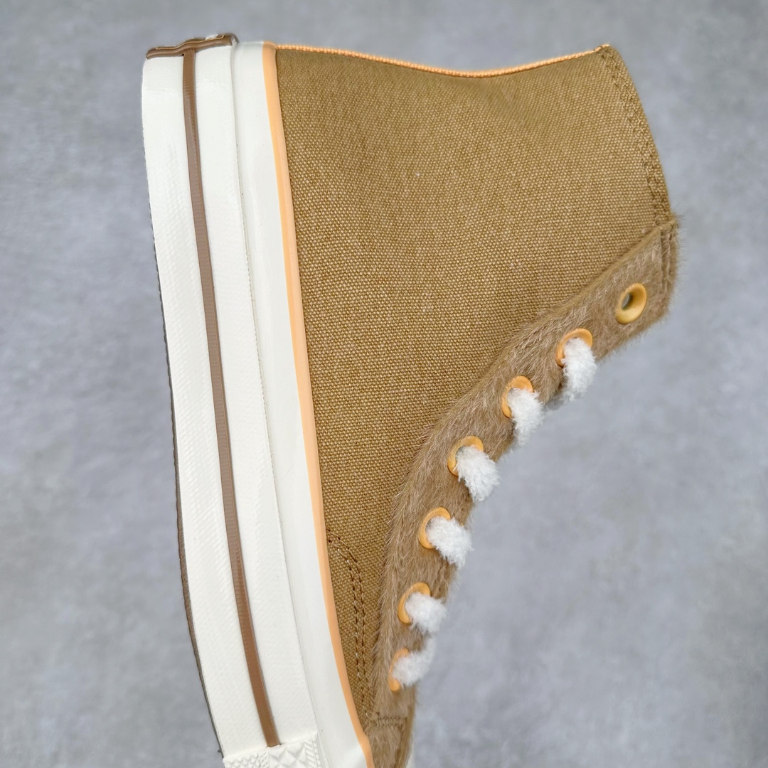 图片[6]-Converse 秋冬加绒新款 匡威动物园 快乐萌宠系列 本次一共以四款萌宠为主题，分别是兔子、羊驼、水豚和猴子，鞋子以 1970s和All Star鞋型为基础，在原有鞋型上做延伸设计，以四款不同颜色，来区分四款可爱的小动物。每款鞋子都随鞋赠送了同主题的毛绒小包，并且每双鞋都配了两双鞋带，一双毛绒鞋带和一双编织鞋带，毛绒绒的鞋子非常适合秋冬季穿着。 尺码：35-44（36.5 37.5 39.5 41.5 42.5）-选品中心