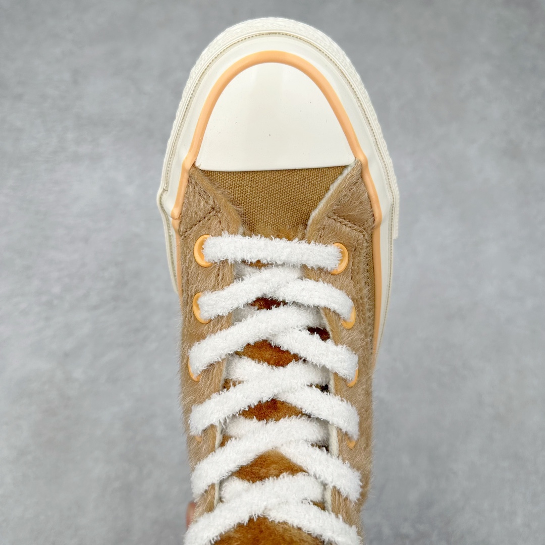 图片[4]-Converse 秋冬加绒新款 匡威动物园 快乐萌宠系列 本次一共以四款萌宠为主题，分别是兔子、羊驼、水豚和猴子，鞋子以 1970s和All Star鞋型为基础，在原有鞋型上做延伸设计，以四款不同颜色，来区分四款可爱的小动物。每款鞋子都随鞋赠送了同主题的毛绒小包，并且每双鞋都配了两双鞋带，一双毛绒鞋带和一双编织鞋带，毛绒绒的鞋子非常适合秋冬季穿着。 尺码：35-44（36.5 37.5 39.5 41.5 42.5）-选品中心