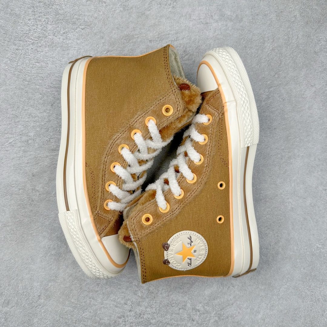 图片[3]-Converse 秋冬加绒新款 匡威动物园 快乐萌宠系列 本次一共以四款萌宠为主题，分别是兔子、羊驼、水豚和猴子，鞋子以 1970s和All Star鞋型为基础，在原有鞋型上做延伸设计，以四款不同颜色，来区分四款可爱的小动物。每款鞋子都随鞋赠送了同主题的毛绒小包，并且每双鞋都配了两双鞋带，一双毛绒鞋带和一双编织鞋带，毛绒绒的鞋子非常适合秋冬季穿着。 尺码：35-44（36.5 37.5 39.5 41.5 42.5）-选品中心