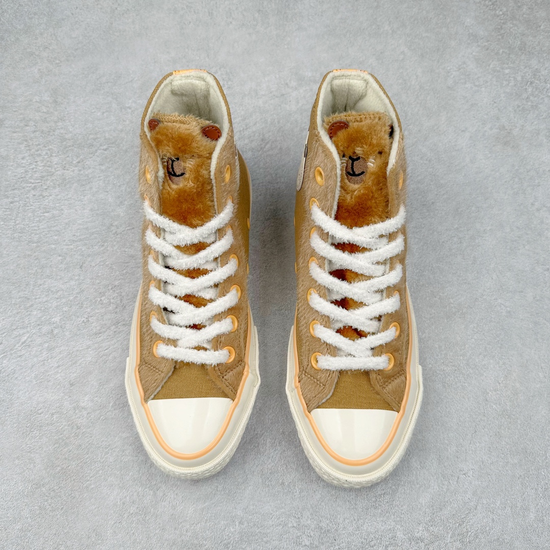 图片[2]-Converse 秋冬加绒新款 匡威动物园 快乐萌宠系列 本次一共以四款萌宠为主题，分别是兔子、羊驼、水豚和猴子，鞋子以 1970s和All Star鞋型为基础，在原有鞋型上做延伸设计，以四款不同颜色，来区分四款可爱的小动物。每款鞋子都随鞋赠送了同主题的毛绒小包，并且每双鞋都配了两双鞋带，一双毛绒鞋带和一双编织鞋带，毛绒绒的鞋子非常适合秋冬季穿着。 尺码：35-44（36.5 37.5 39.5 41.5 42.5）-选品中心