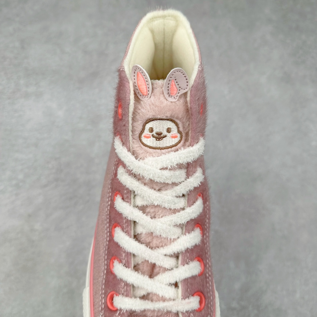 图片[5]-Converse 秋冬加绒新款 匡威动物园 快乐萌宠系列 本次一共以四款萌宠为主题，分别是兔子、羊驼、水豚和猴子，鞋子以 1970s和All Star鞋型为基础，在原有鞋型上做延伸设计，以四款不同颜色，来区分四款可爱的小动物。每款鞋子都随鞋赠送了同主题的毛绒小包，并且每双鞋都配了两双鞋带，一双毛绒鞋带和一双编织鞋带，毛绒绒的鞋子非常适合秋冬季穿着。 尺码：35-44（36.5 37.5 39.5 41.5 42.5）-选品中心