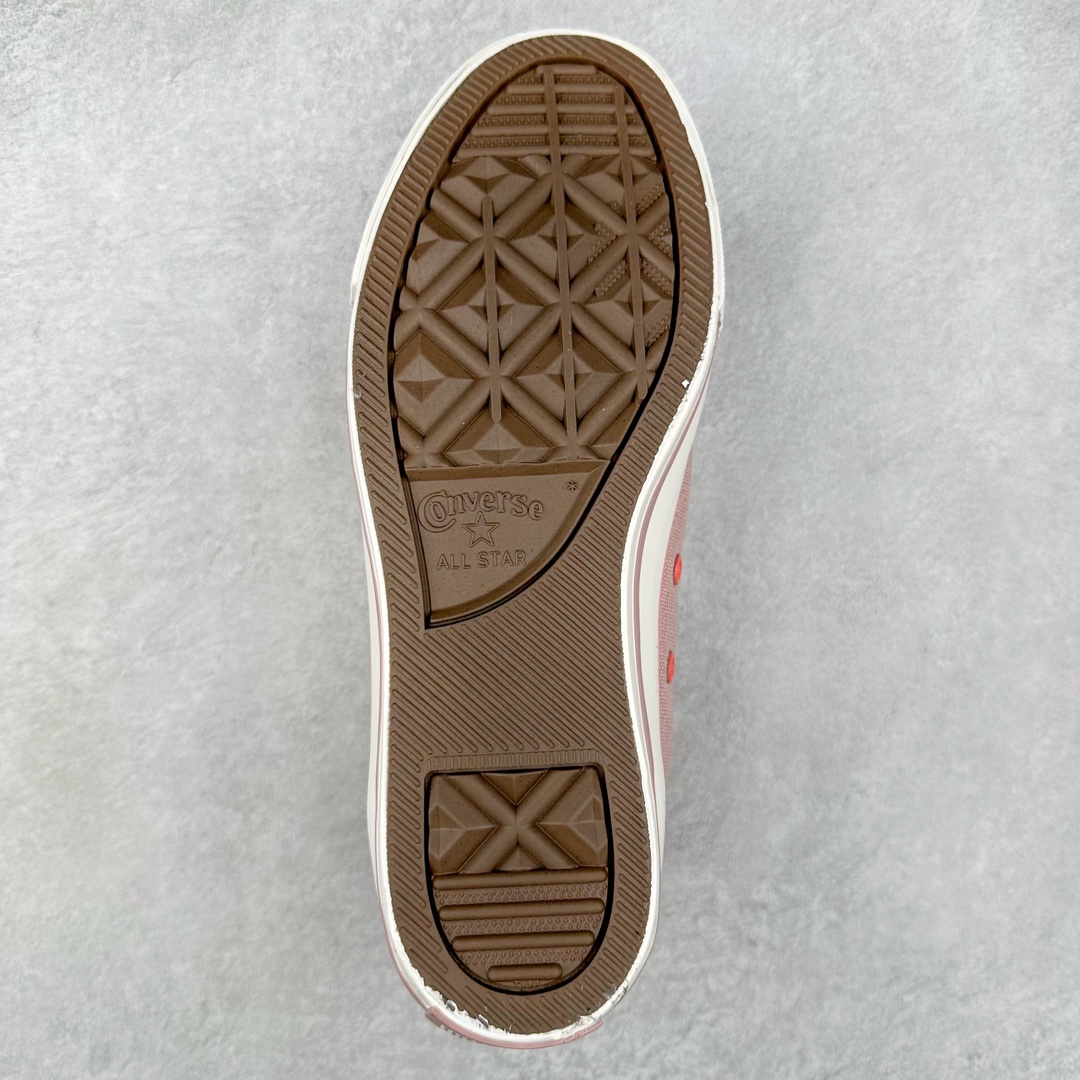 图片[9]-Converse 秋冬加绒新款 匡威动物园 快乐萌宠系列 本次一共以四款萌宠为主题，分别是兔子、羊驼、水豚和猴子，鞋子以 1970s和All Star鞋型为基础，在原有鞋型上做延伸设计，以四款不同颜色，来区分四款可爱的小动物。每款鞋子都随鞋赠送了同主题的毛绒小包，并且每双鞋都配了两双鞋带，一双毛绒鞋带和一双编织鞋带，毛绒绒的鞋子非常适合秋冬季穿着。 尺码：35-44（36.5 37.5 39.5 41.5 42.5）-选品中心