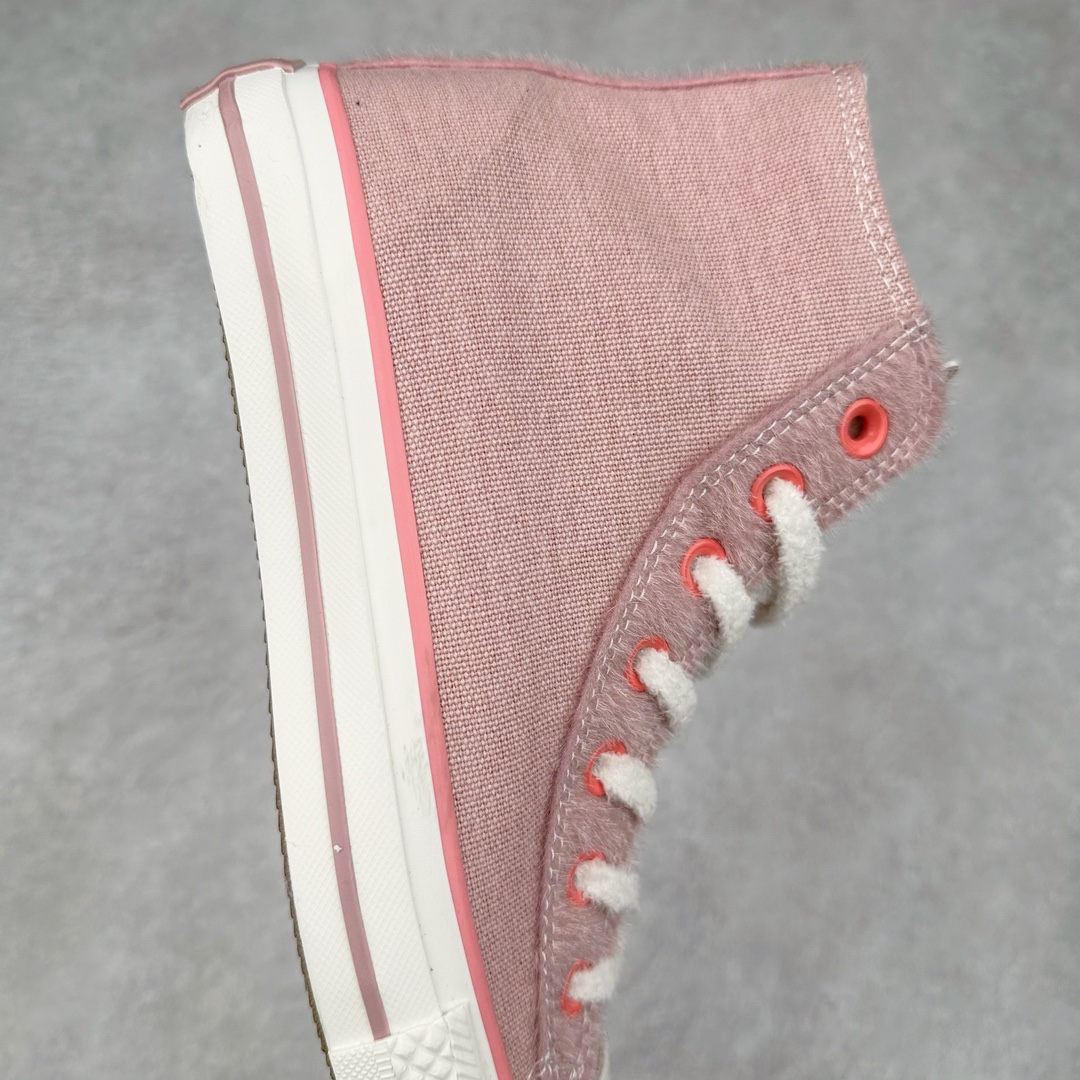 图片[6]-Converse 秋冬加绒新款 匡威动物园 快乐萌宠系列 本次一共以四款萌宠为主题，分别是兔子、羊驼、水豚和猴子，鞋子以 1970s和All Star鞋型为基础，在原有鞋型上做延伸设计，以四款不同颜色，来区分四款可爱的小动物。每款鞋子都随鞋赠送了同主题的毛绒小包，并且每双鞋都配了两双鞋带，一双毛绒鞋带和一双编织鞋带，毛绒绒的鞋子非常适合秋冬季穿着。 尺码：35-44（36.5 37.5 39.5 41.5 42.5）-选品中心