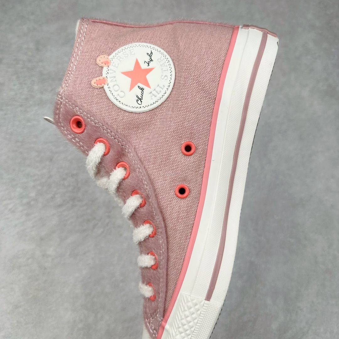 图片[7]-Converse 秋冬加绒新款 匡威动物园 快乐萌宠系列 本次一共以四款萌宠为主题，分别是兔子、羊驼、水豚和猴子，鞋子以 1970s和All Star鞋型为基础，在原有鞋型上做延伸设计，以四款不同颜色，来区分四款可爱的小动物。每款鞋子都随鞋赠送了同主题的毛绒小包，并且每双鞋都配了两双鞋带，一双毛绒鞋带和一双编织鞋带，毛绒绒的鞋子非常适合秋冬季穿着。 尺码：35-44（36.5 37.5 39.5 41.5 42.5）-选品中心