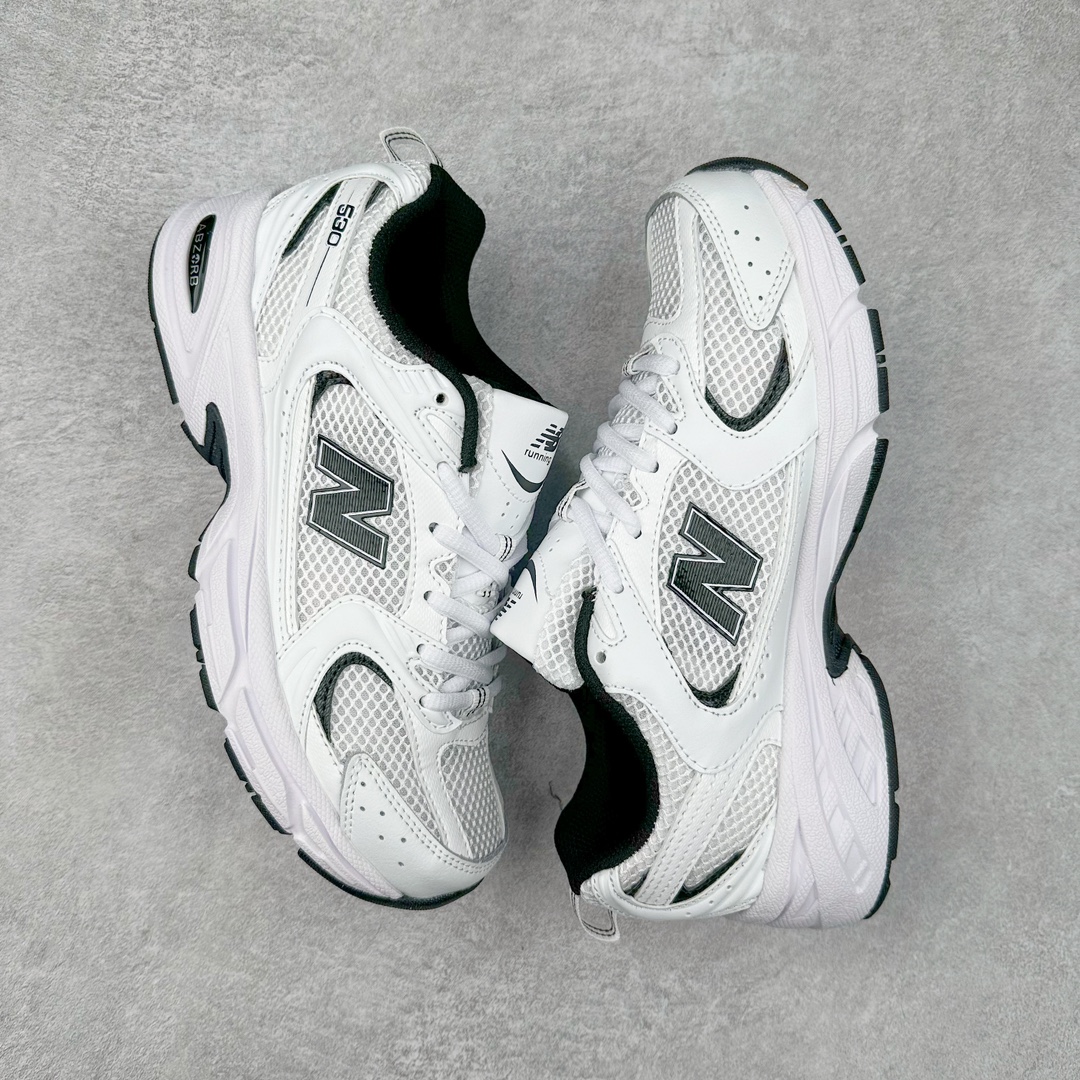 图片[3]-New Balance NB530 新百伦复古透气跑步鞋 抛弃过往以皮革为主的人气轮廓 以极具复古风范的跑鞋外观呈现 设计上全鞋以简约清爽的纯白色作基底 鞋身覆盖大面积织物网眼材质 并于鞋头、鞋带孔眼片等细节处点缀对比鲜明的反光银镀层凸显 鞋舌、侧身等位置则辅以一贯的「N」字标志和品牌徽标彰显身份 最后通过搭载的 ABZORB 缓震中底完善整体造型 尺码：36 37 37.5 38 38.5 39 40 40.5 41 42 42.5 43 44 45-选品中心