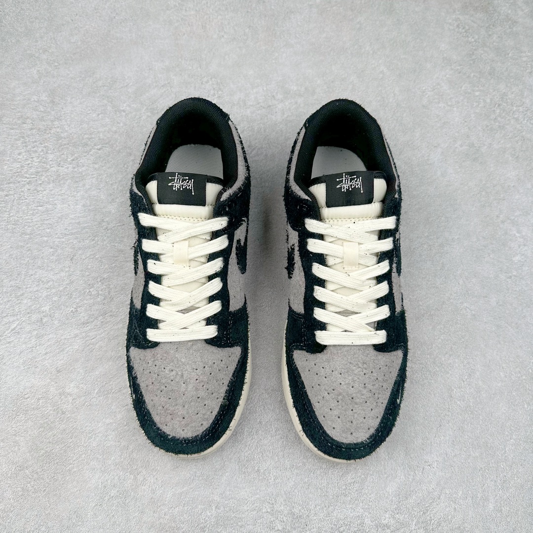 图片[2]-NK Dunk Low 定制配色 MM1089-028 大厂出品 极力推荐 原装头层材料 独家版型蒸餾加工帶來的是更好的视觉和脚感体验大厂纯原品质出货 清洁度 电绣工艺 皮料切割干净无任何毛边 细节完美 尺码：36 36.5 37.5 38 38.5 39 40 40.5 41 42 42.5 43 44 44.5 45 46 47.5-选品中心