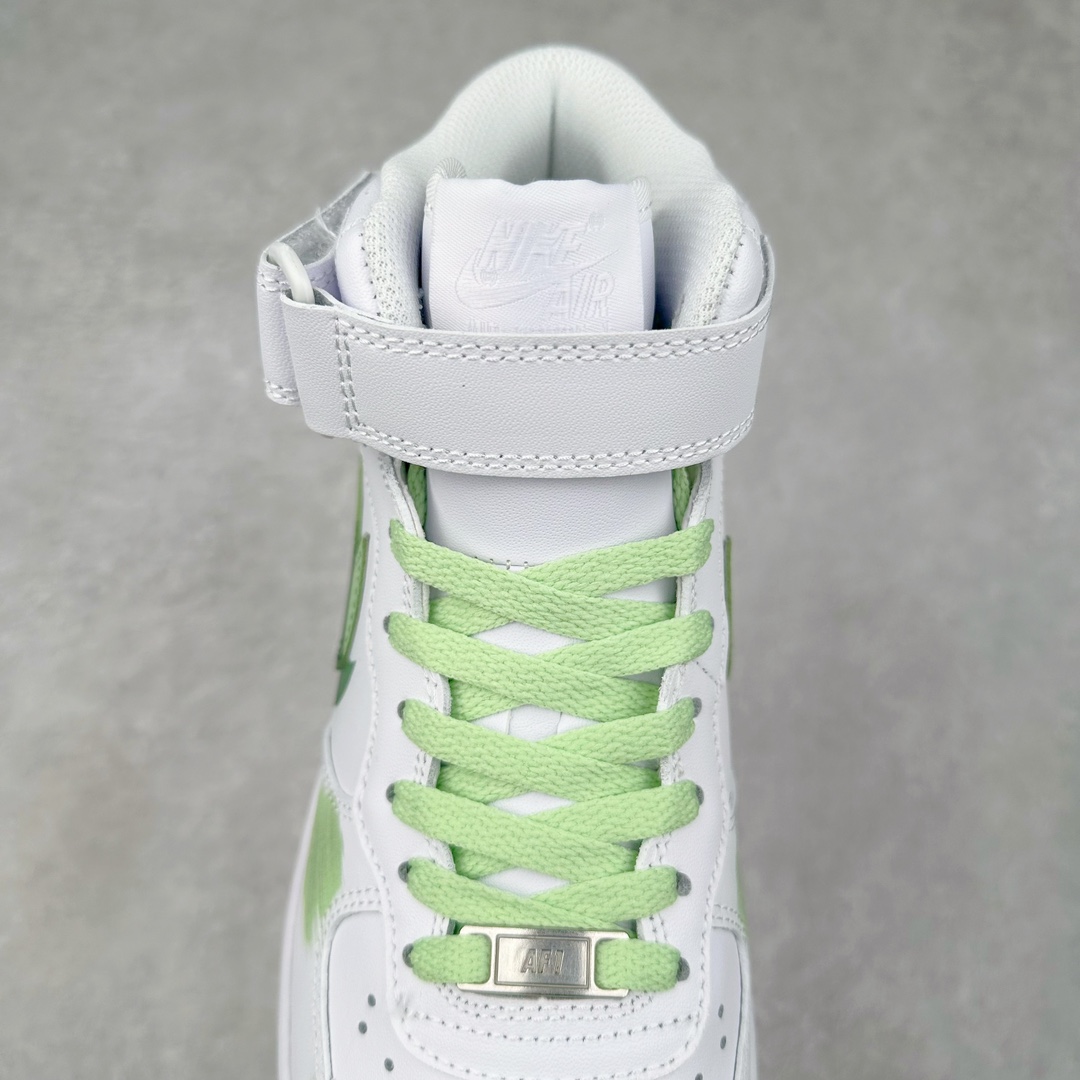 图片[5]-NK Air Force 1 Mid 空军一号中帮高帮百搭休闲运动板鞋 CW2289-111 柔软、弹性十足的缓震性能和出色的中底设计 横跨复古与现代的外型结合 造就出风靡全球三十多年的Force 1 尺码：36 36.5 37.5 38 38.5 39 40 40.5 41 42 42.5 43 44 44.5 45-选品中心