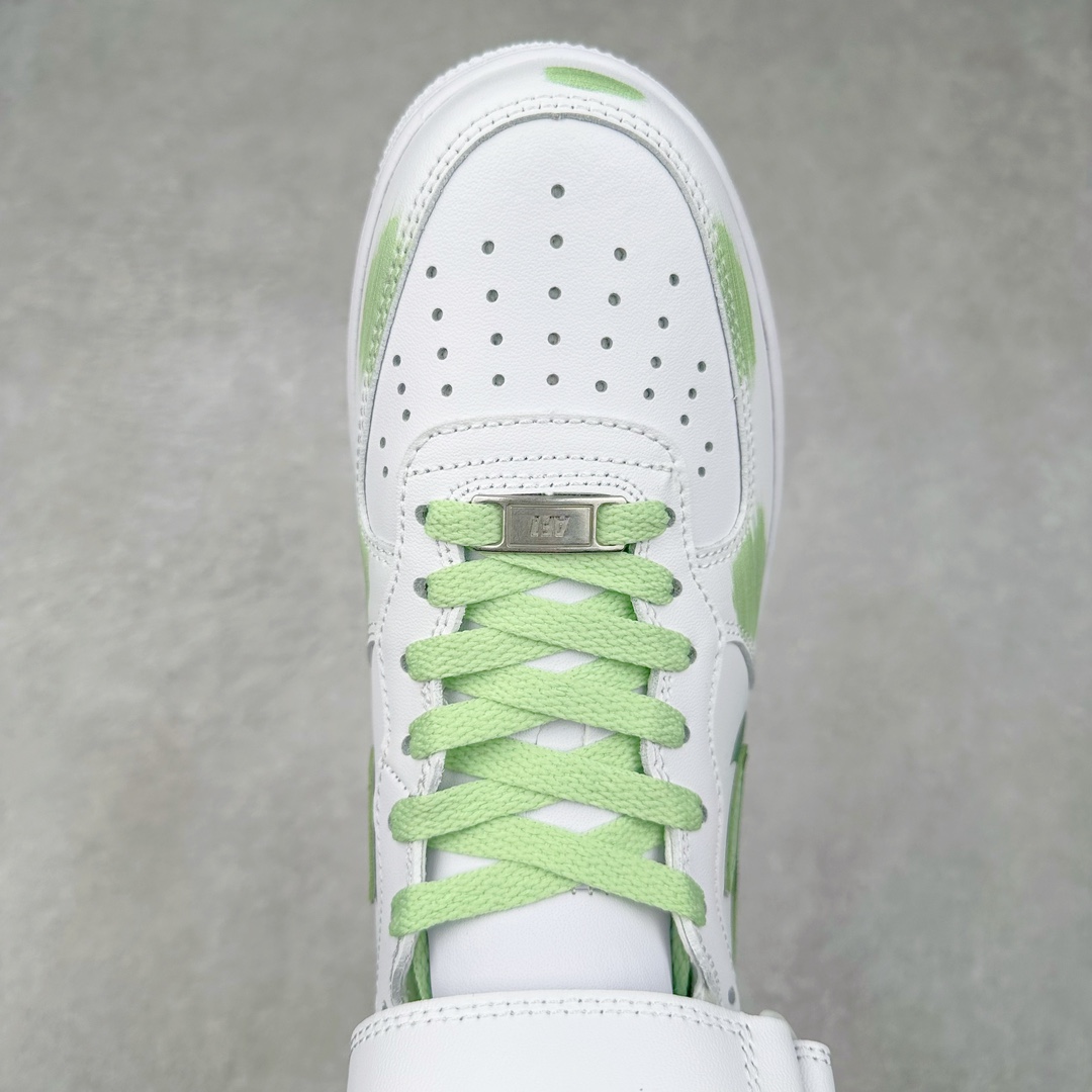 图片[4]-NK Air Force 1 Mid 空军一号中帮高帮百搭休闲运动板鞋 CW2289-111 柔软、弹性十足的缓震性能和出色的中底设计 横跨复古与现代的外型结合 造就出风靡全球三十多年的Force 1 尺码：36 36.5 37.5 38 38.5 39 40 40.5 41 42 42.5 43 44 44.5 45-选品中心