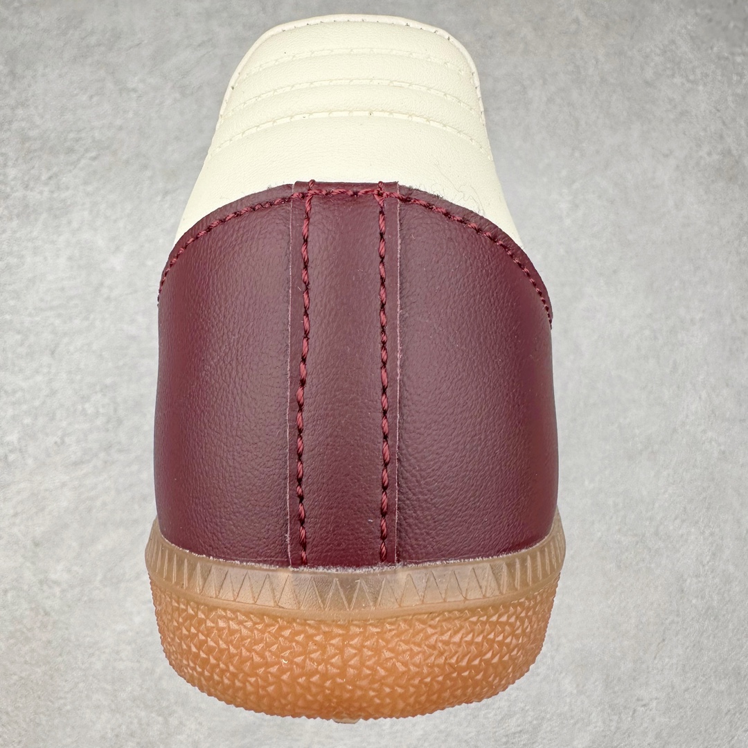 图片[8]-AD Original Samba OG 复古经典轻便板鞋 ID0477 这款桑巴鞋展示了高质量的工艺 带有装饰的超锁缝制和无缝的手感 柔软、柔软的皮革造型和标志性的3条纹完成了精致的外观 正规合身鞋带 鞋面上有绒面鞋垫 橡胶鞋底 享受正畸套筒软感 自50年代首次亮相以来就一直在赢得粉丝的青睐 尺码：36 36.5 37.5 38 38.5 39 40 40.5 41 42 42.5 43 44 44.5 45-选品中心