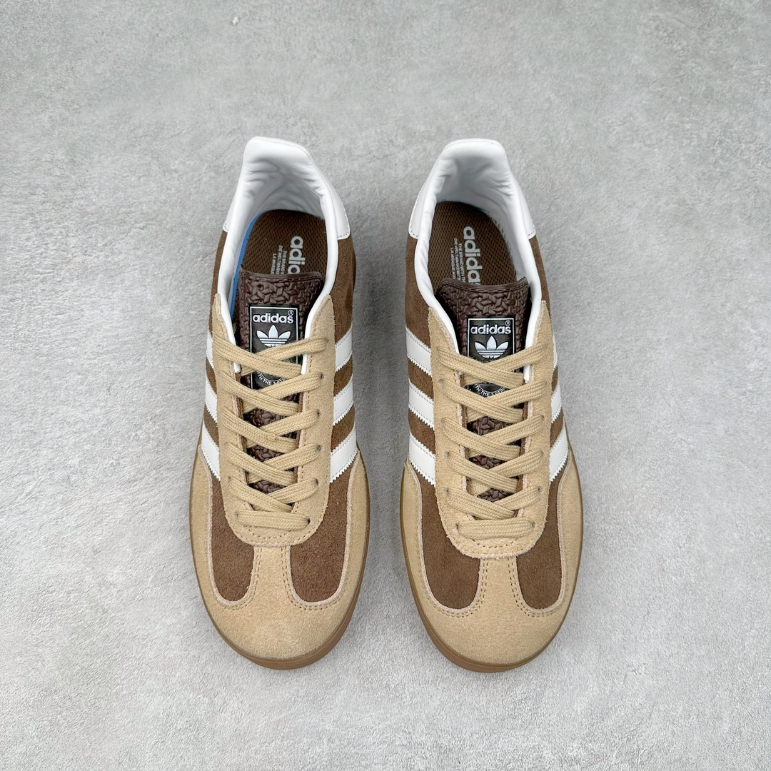 图片[2]-AD Gazelle Indoor Trainers 羚羊内训系列低帮复古百搭休闲运动德训风板鞋 IF9646 90年代经典的复刻版！自60年代以足球训练鞋面世以来,Gazelle就以其经典设计席卷全球。1991年版本的复刻,再造经典Gazelle。采用皮革打造,搭配浊色细节,让这款经典更加简约。尺码：36 36⅔ 37⅓ 38 38⅔ 39⅓ 40 40⅔ 41⅓ 42 42⅔ 43⅓ 44 45-选品中心