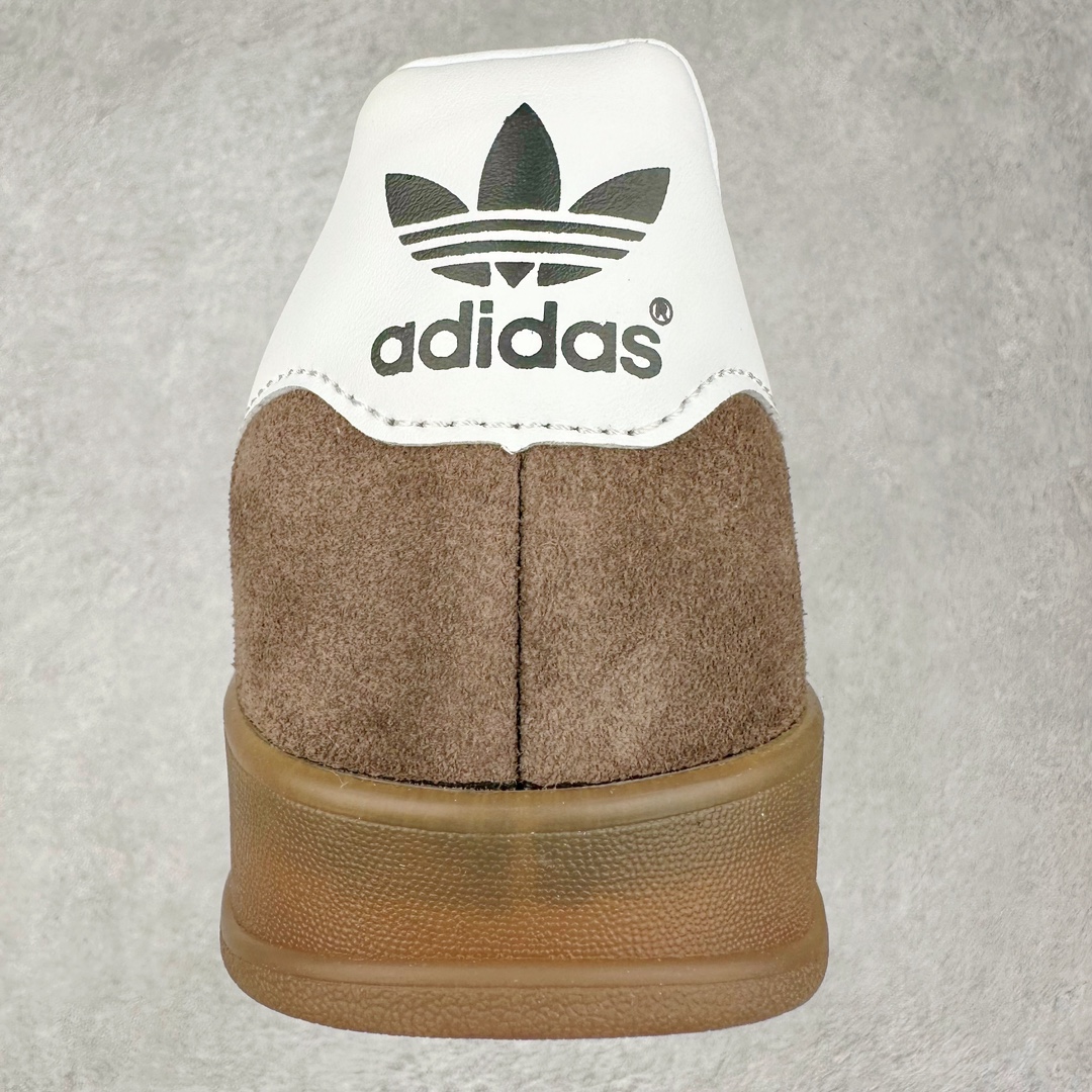 图片[8]-AD Gazelle Indoor Trainers 羚羊内训系列低帮复古百搭休闲运动德训风板鞋 IF9646 90年代经典的复刻版！自60年代以足球训练鞋面世以来,Gazelle就以其经典设计席卷全球。1991年版本的复刻,再造经典Gazelle。采用皮革打造,搭配浊色细节,让这款经典更加简约。尺码：36 36⅔ 37⅓ 38 38⅔ 39⅓ 40 40⅔ 41⅓ 42 42⅔ 43⅓ 44 45-选品中心