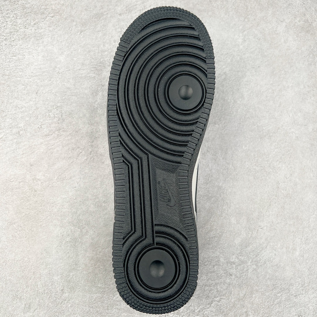 图片[9]-NK Air Force 1´07 Low 空军一号低帮百搭休闲运动板鞋 HJ7180-030 柔软、弹性十足的缓震性能和出色的中底设计 横跨复古与现代的外型结合 造就出风靡全球 三十多年的Force 1 直到今天还深受青睐 尺码：36 36.5 37.5 38 38.5 39 40 40.5 41 42 42.5 43 44 44.5 45-选品中心