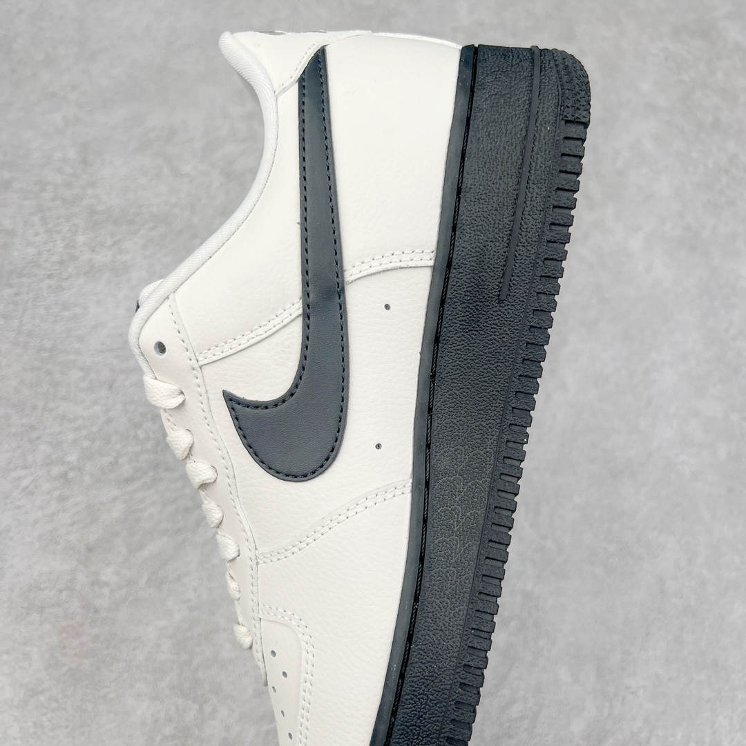 图片[7]-NK Air Force 1´07 Low 空军一号低帮百搭休闲运动板鞋 HJ7180-030 柔软、弹性十足的缓震性能和出色的中底设计 横跨复古与现代的外型结合 造就出风靡全球 三十多年的Force 1 直到今天还深受青睐 尺码：36 36.5 37.5 38 38.5 39 40 40.5 41 42 42.5 43 44 44.5 45-选品中心