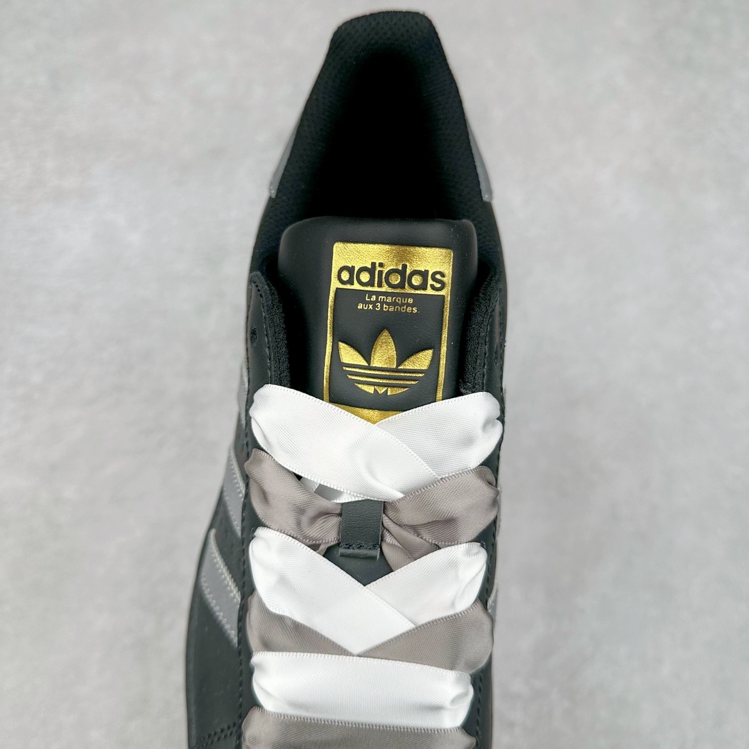 图片[5]-AD Originals Superstar 经典复古贝壳头板鞋 EG4959 诞生于1969年 是第一双将全皮面鞋 身与橡胶鞋头结合在一起的低帮篮球鞋 Superstar最开始 是作为高帮篮球鞋Pro Model的低帮版本而出现的 但因为其独特和醒目的橡胶鞋头造型而让大家熟知 被大家形象地称为\\\”shelltoe\\\”贝壳头 在70年代的美国职业篮球场上 接近3/4的NBA球员都将这双Superstar作为场上用鞋 80年代之后 经过不断的改良和发展 Superstar逐渐成为横跨时装、音乐、街头文化、休闲和运动等各大领域的时尚潮鞋 尺码：36 36.5 37 38 38.5 39 40 40.5 41 42 42.5 43 44 44.5 45-选品中心