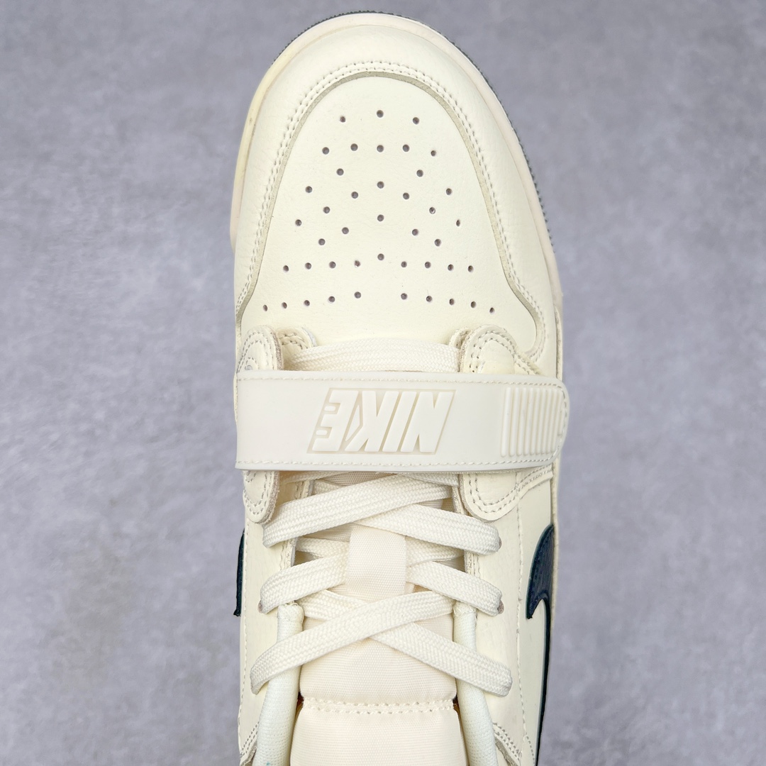 图片[4]-Air Jordan Legacy AJ312 低帮 HV1807-101 鞋身采用了皮革材质打造 横跨鞋面的魔术贴十分吸睛 侧面的Swoosh Logo的一部分被鞋面遮挡了一部分 颇具玩味 魔术贴上标有NK标识 而鞋舌上是Jordan的经典飞翼Logo 后跟和鞋底均采用了Air Jordan 3 的设计 后跟上同样也使用了经典的爆裂纹图案 尺码：36 36.5 37.5 38 38.5 39 40 40.5 41 42 42.5 43 44 44.5 45 46 47.5-选品中心