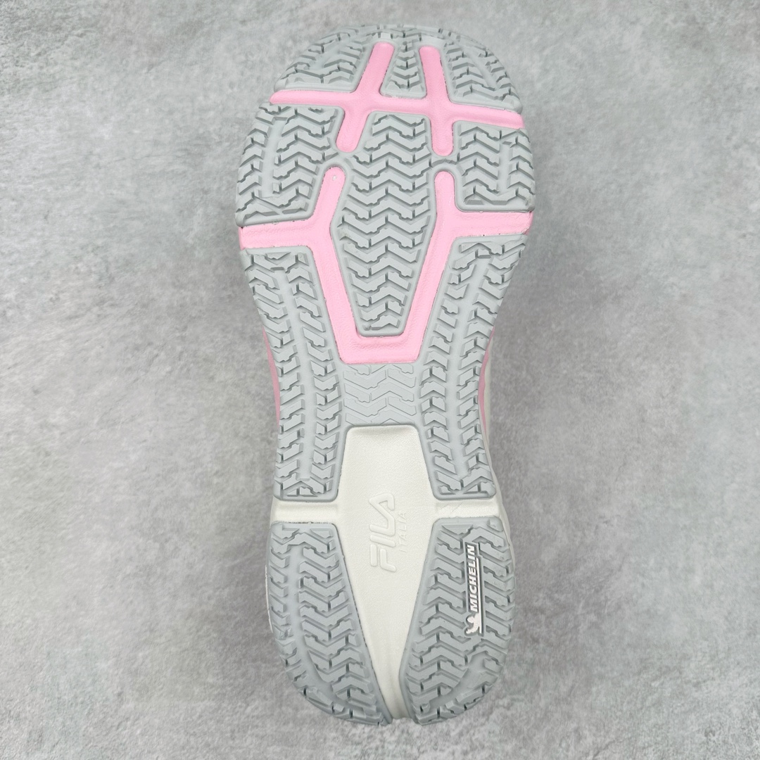 图片[9]-FILA Athletics 斐乐时尚舒适网布织物防滑耐磨 低帮训练跑步鞋 FUSION 系列传承了 FILA 的百年基因，融入年轻运动及潮流文化，成为引领变革、创新突破的一代。以“1+N” 的跨界合作模式重现经典的同时创造经典。带来最出其不意的跨界合作惊喜。同时，FILAFUSION把FILA 的 DNA 融入到定制体验里，你可以随心制造厲于你的产品。FILA FUSION 的鞋家族涵盖了老爹鞋、跑步鞋、网球鞋、季节款。风格复古新潮，满足了时尚人士出行及各类运动的搭配需求，成为当下年轻人筷拥的鞋类品牌之一。FILA FUSION 走进年轻人的世界，通过年轻人运动，街舞，滑板，篮球，展现 FILA FUSION 的潮流态度和年轻文化。FILA FUSION 认为末来属于引领变革、创新突破的年轻一代，让我们一起构成 FILA 未来的蓝图吧！尺码：35.5 36 36.5 37.5 38 38.5 39 40 40.5 41 42 42.5 43 44 44.5 45 45.5-选品中心