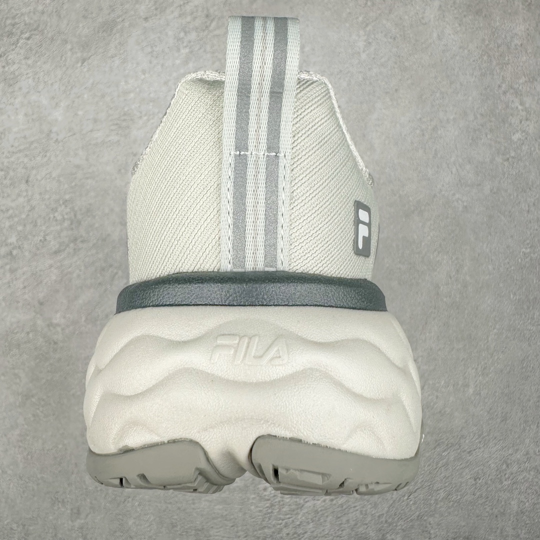 图片[8]-FILA Athletics 斐乐时尚舒适网布织物防滑耐磨 低帮训练跑步鞋 FUSION 系列传承了 FILA 的百年基因，融入年轻运动及潮流文化，成为引领变革、创新突破的一代。以“1+N” 的跨界合作模式重现经典的同时创造经典。带来最出其不意的跨界合作惊喜。同时，FILAFUSION把FILA 的 DNA 融入到定制体验里，你可以随心制造厲于你的产品。FILA FUSION 的鞋家族涵盖了老爹鞋、跑步鞋、网球鞋、季节款。风格复古新潮，满足了时尚人士出行及各类运动的搭配需求，成为当下年轻人筷拥的鞋类品牌之一。FILA FUSION 走进年轻人的世界，通过年轻人运动，街舞，滑板，篮球，展现 FILA FUSION 的潮流态度和年轻文化。FILA FUSION 认为末来属于引领变革、创新突破的年轻一代，让我们一起构成 FILA 未来的蓝图吧！尺码：35.5 36 36.5 37.5 38 38.5 39 40 40.5 41 42 42.5 43 44 44.5 45 45.5-选品中心