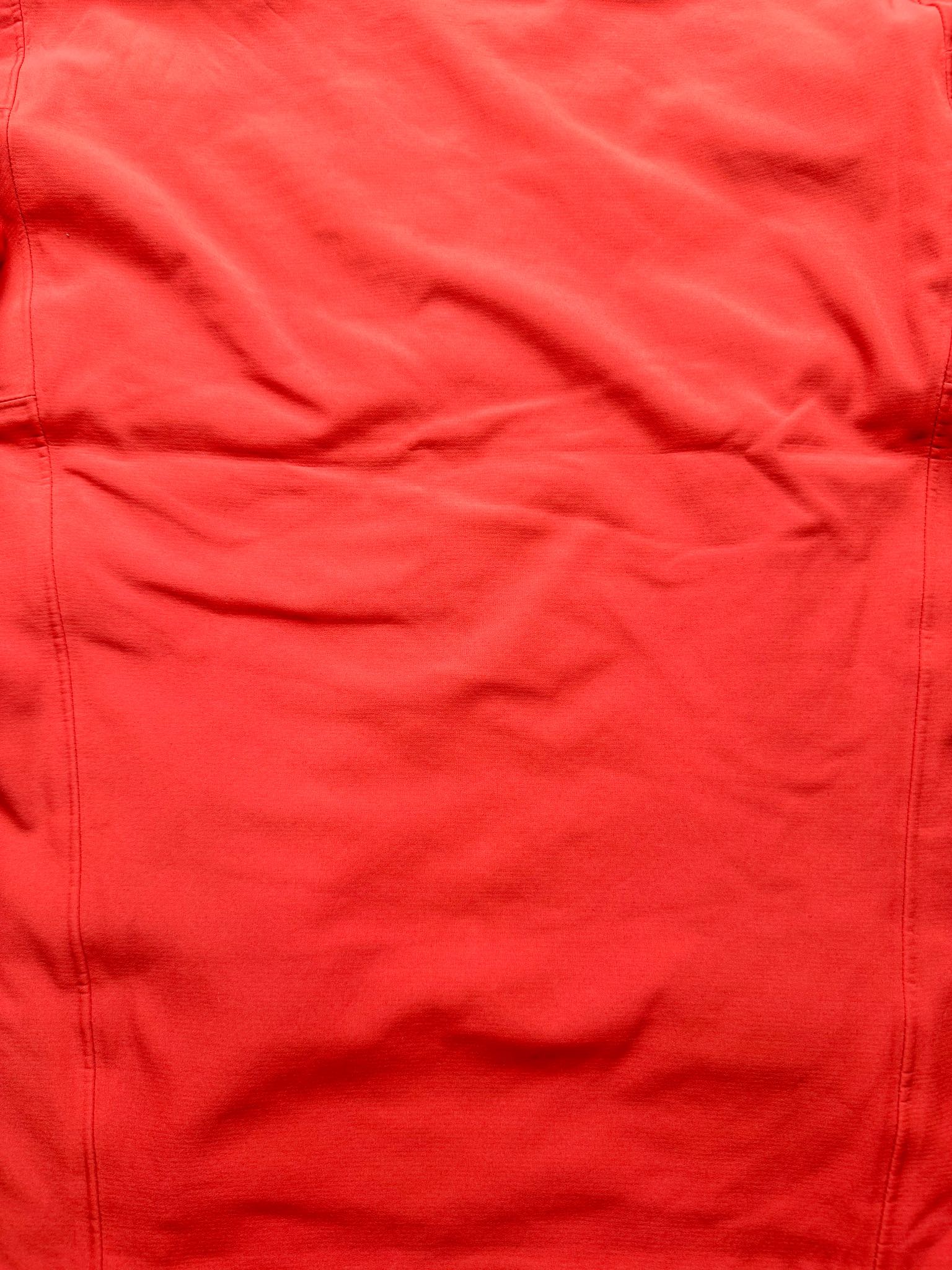 图片[10]-＃TZD Arcteryx GAMMA MX Hoody 始祖鸟户外运动抗风雪混合天气场景透气保暖耐磨连帽夹克加绒冲锋衣 软壳中的旗舰款 原版面料定织开发长达半年 正面科技涂层反面还原高克重拉绒 凸显保暖性 内里全压胶封 原版一致工艺 防水指数28000mm 区别市面各种偷工减料版 百灵达航机刺绣 实拍自鉴 尺码：S M L XL XXL-选品中心