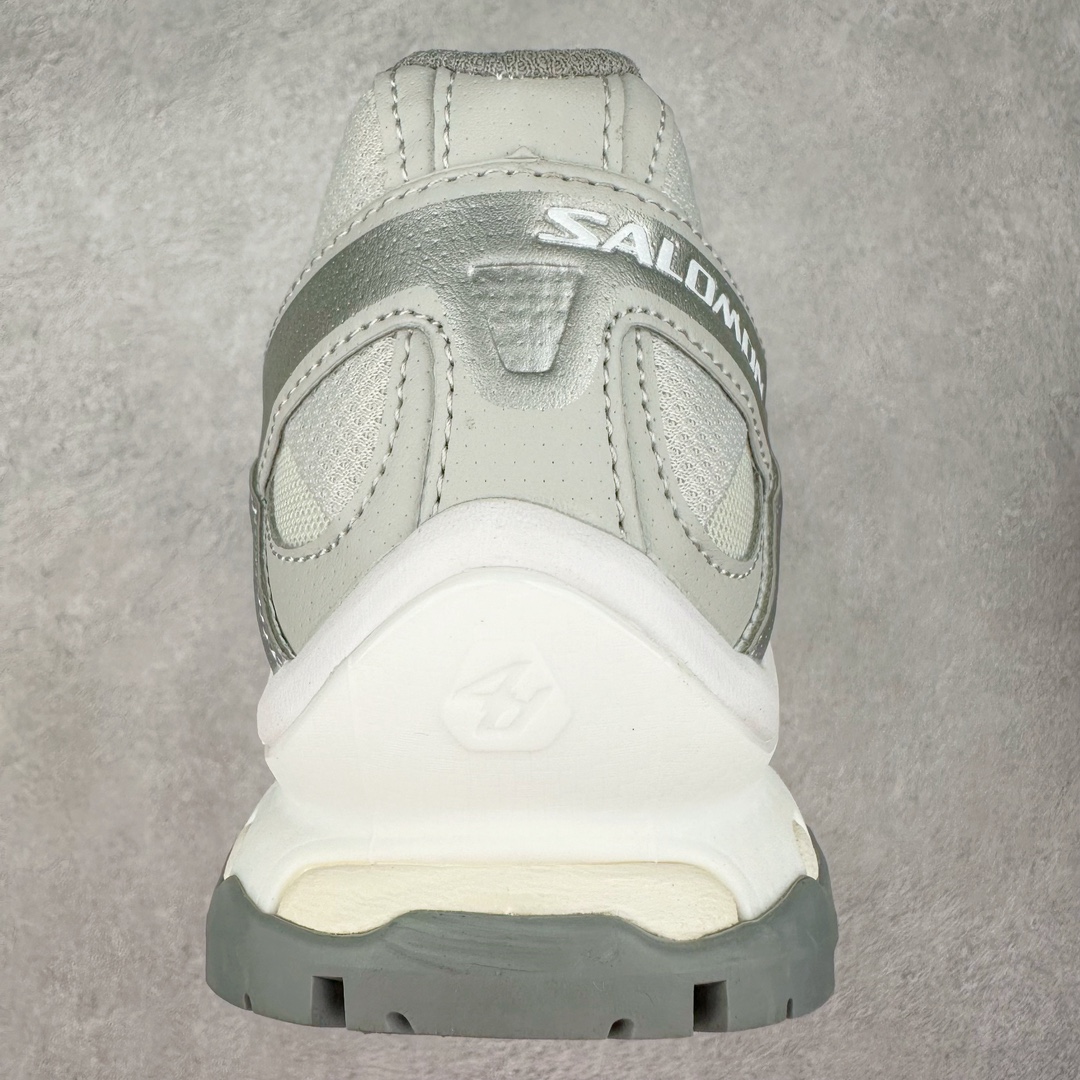 图片[8]-＃X版纯原福利 Salomon XT-QUEST ADV 萨洛蒙潮流越野机能户外功能鞋 纯原外贸平台特供订单 耗时半年巨作 全套原纸板楦头开发 原厂特供网布配套加持 确保原汁原味 完美呈现版型 原档数据独家私模五层组合大底 男女鞋同步官方开发至46.5 原装Ortholite轻量化鞋垫 中底布带钢印编号 原厂TPU锁扣 进口港宝加持 后跟自然饱满 还原公司包裹性 基于 SALOMON 初代 XT 鞋身造型并搭载 4D ADVANCED CHASSIS™ 大底打造而成 为这款 XT-QUEST 带来了多项足部控制与保护等功能性 如在运动过程中控制左右晃动的过程而提高稳定性、改善长途越野过程中足中到足尖的过渡、提高感知岩石的精确度以抵抗尖锐物体对脚底的伤害以及采用动态缓冲来增强穿着舒适感 从而减轻疲劳感 使 XT-QUEST 成为一双舒适且安全的户外之履 尺码：36 36.5 37.5 38 38.5 39 40 40.5 41 42 42.5 43 44 44.5 45-选品中心