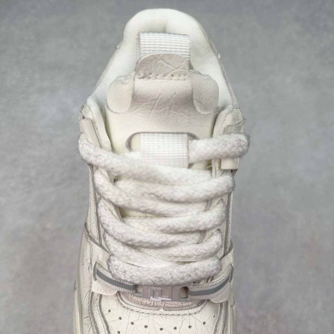 图片[5]-秋冬新款广东大厂出品 原盒原底面 2024赵露思同款 新晋潮流鞋靴品GGCC GG-CC 赛博做旧脏脏鞋【地表裂纹】 时髦look轻松定格 不费力展现率性氛围 原版正确大底 高档银盒 全套包装 赛博做旧工艺 耐看百搭 不拘一格 6.5cm增高厚底 大长腿既视感轻松拿捏 #越穿越喜欢系列 百搭不挑人 货号：G24X9856 尺码：35 36 37 38 39 40-选品中心