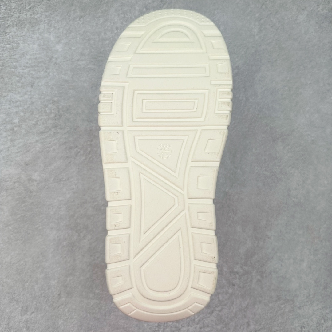 图片[9]-秋冬新款广东大厂出品 原盒原底面 2024赵露思同款 新晋潮流鞋靴品GGCC GG-CC 赛博做旧脏脏鞋【地表裂纹】 时髦look轻松定格 不费力展现率性氛围 原版正确大底 高档银盒 全套包装 赛博做旧工艺 耐看百搭 不拘一格 6.5cm增高厚底 大长腿既视感轻松拿捏 #越穿越喜欢系列 百搭不挑人 货号：G24X9856 尺码：35 36 37 38 39 40-选品中心