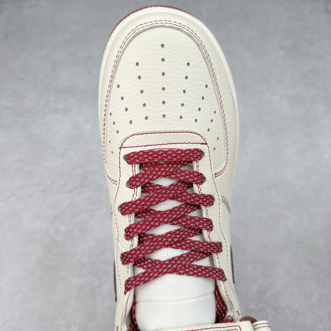 图片[4]-NK Air Force 1 Mid 空军一号中帮高帮百搭休闲运动板鞋 UM2369-015 柔软、弹性十足的缓震性能和出色的中底设计 横跨复古与现代的外型结合 造就出风靡全球三十多年的Force 1 尺码：36 36.5 37.5 38 38.5 39 40 40.5 41 42 42.5 43 44 44.5 45-选品中心