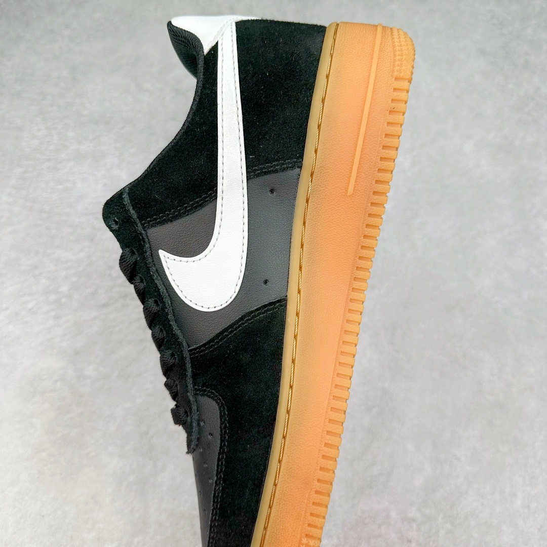 图片[7]-NK Air Force 1´07 Low 空军一号低帮百搭休闲运动板鞋 FQ8714-004 柔软、弹性十足的缓震性能和出色的中底设计 横跨复古与现代的外型结合 造就出风靡全球 三十多年的Force 1 直到今天还深受青睐 尺码：36 36.5 37.5 38 38.5 39 40 40.5 41 42 42.5 43 44 44.5 45-选品中心