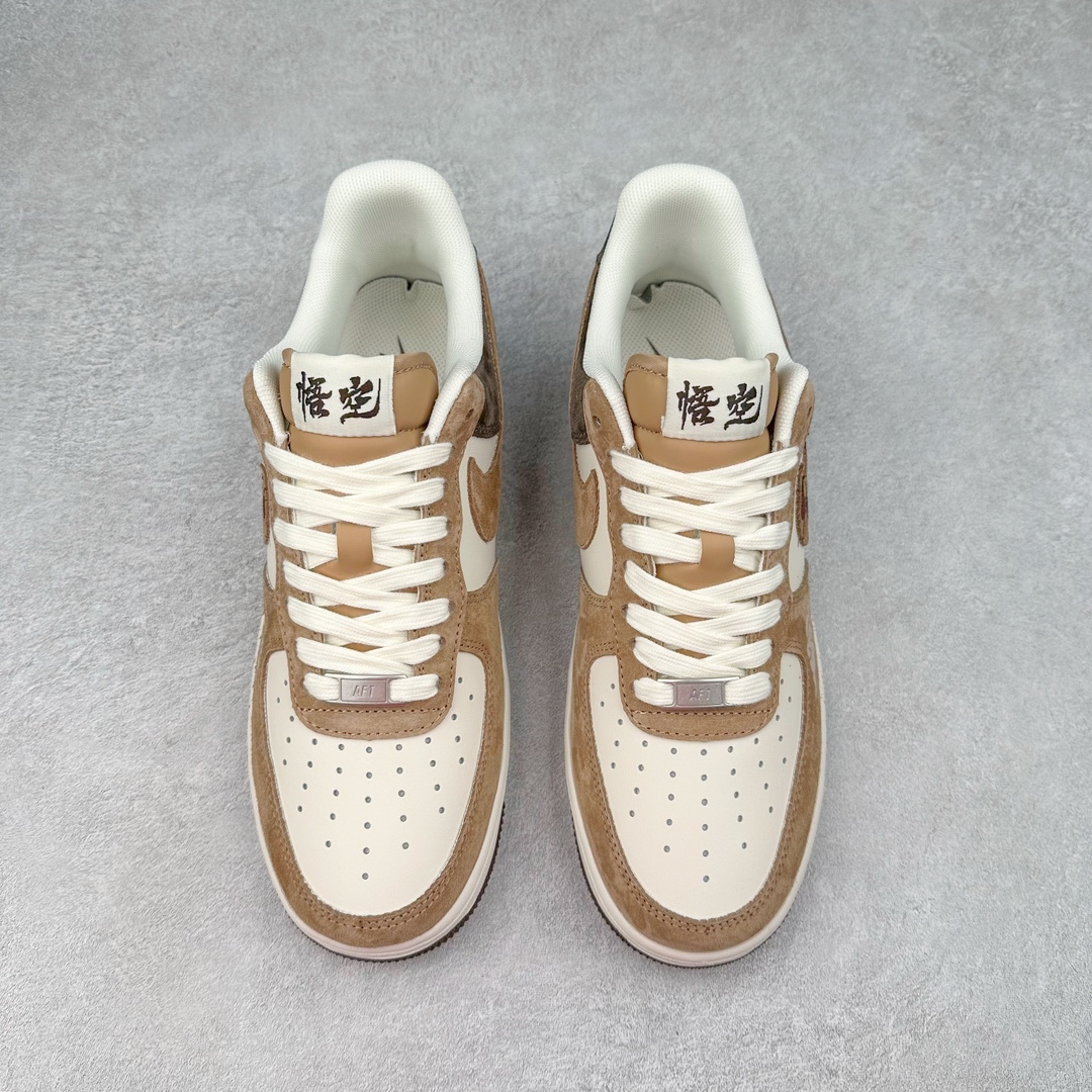 图片[2]-NK Air Force 1´07 Low 空军一号低帮百搭休闲运动板鞋 DM1688-803 柔软、弹性十足的缓震性能和出色的中底设计 横跨复古与现代的外型结合 造就出风靡全球 三十多年的Force 1 直到今天还深受青睐 尺码：36 36.5 37.5 38 38.5 39 40 40.5 41 42 42.5 43 44 44.5 45-选品中心