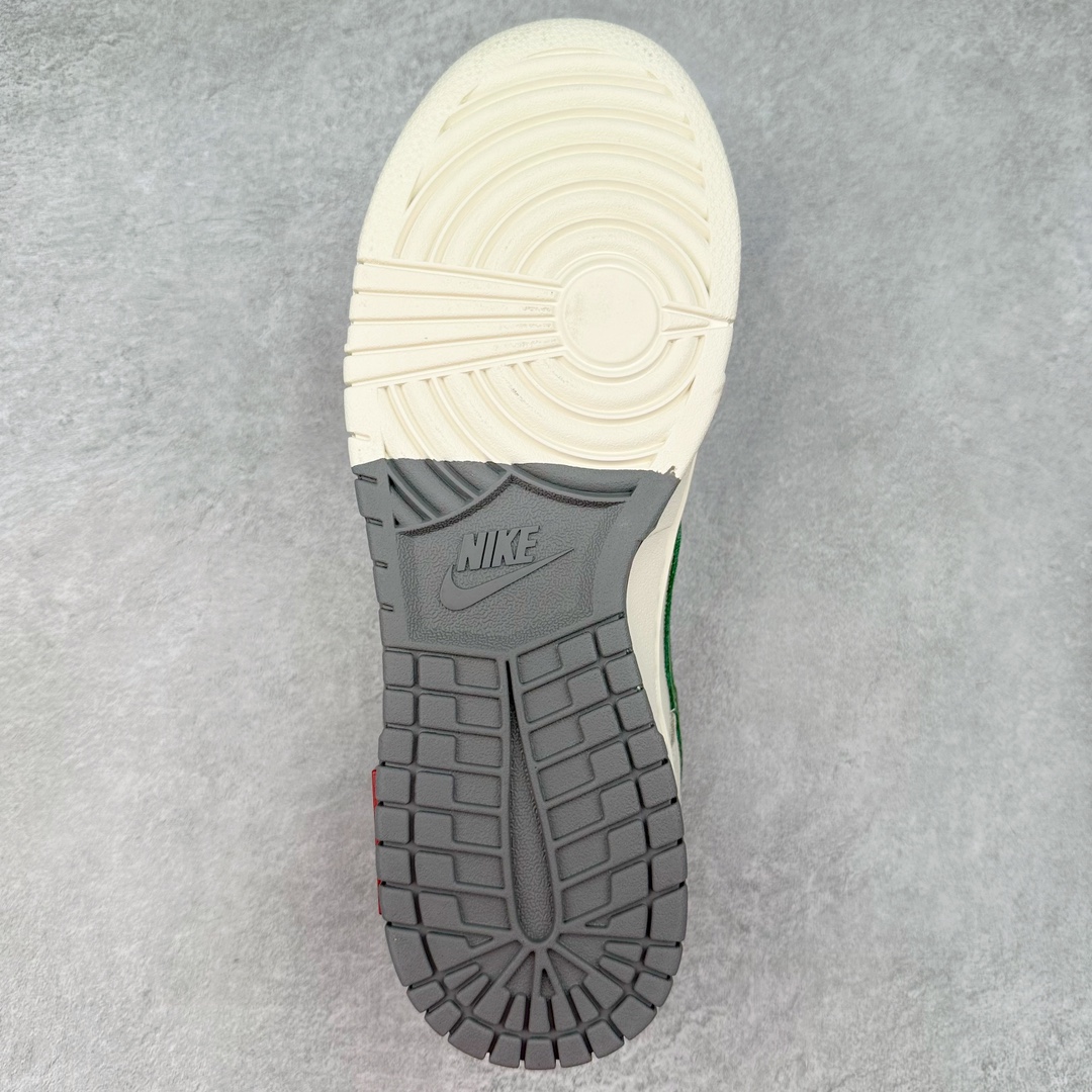 图片[9]-NK Dunk Low 定制配色 SJ2068-303 大厂出品 极力推荐 原装头层材料 独家版型蒸餾加工帶來的是更好的视觉和脚感体验大厂纯原品质出货 清洁度 电绣工艺 皮料切割干净无任何毛边 细节完美 尺码：36 36.5 37.5 38 38.5 39 40 40.5 41 42 42.5 43 44 44.5 45 46 47.5-选品中心