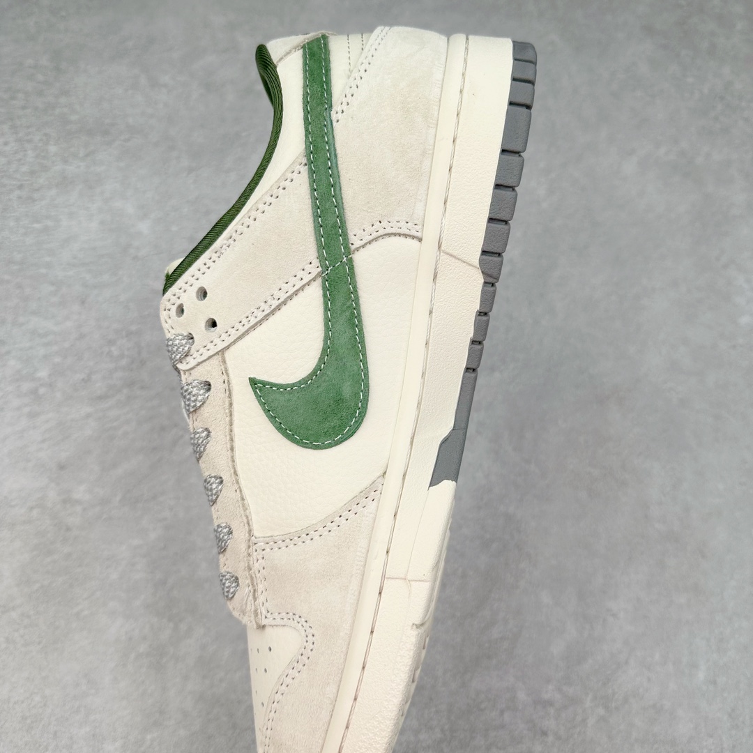 图片[7]-NK Dunk Low 定制配色 SJ2068-303 大厂出品 极力推荐 原装头层材料 独家版型蒸餾加工帶來的是更好的视觉和脚感体验大厂纯原品质出货 清洁度 电绣工艺 皮料切割干净无任何毛边 细节完美 尺码：36 36.5 37.5 38 38.5 39 40 40.5 41 42 42.5 43 44 44.5 45 46 47.5-选品中心