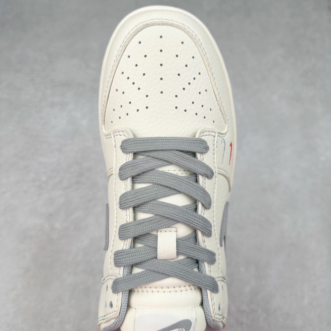 图片[4]-NK Dunk Low 定制配色 XX2025-317 大厂出品 极力推荐 原装头层材料 独家版型蒸餾加工帶來的是更好的视觉和脚感体验大厂纯原品质出货 清洁度 电绣工艺 皮料切割干净无任何毛边 细节完美 尺码：36 36.5 37.5 38 38.5 39 40 40.5 41 42 42.5 43 44 44.5 45 46 47.5-选品中心