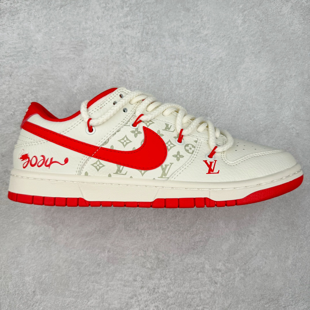 NK Dunk Low 定制配色 SJ2068-228 大厂出品 极力推荐 原装头层材料 独家版型蒸餾加工帶來的是更好的视觉和脚感体验大厂纯原品质出货 清洁度 电绣工艺 皮料切割干净无任何毛边 细节完美 尺码：36 36.5 37.5 38 38.5 39 40 40.5 41 42 42.5 43 44 44.5 45 46 47.5-选品中心