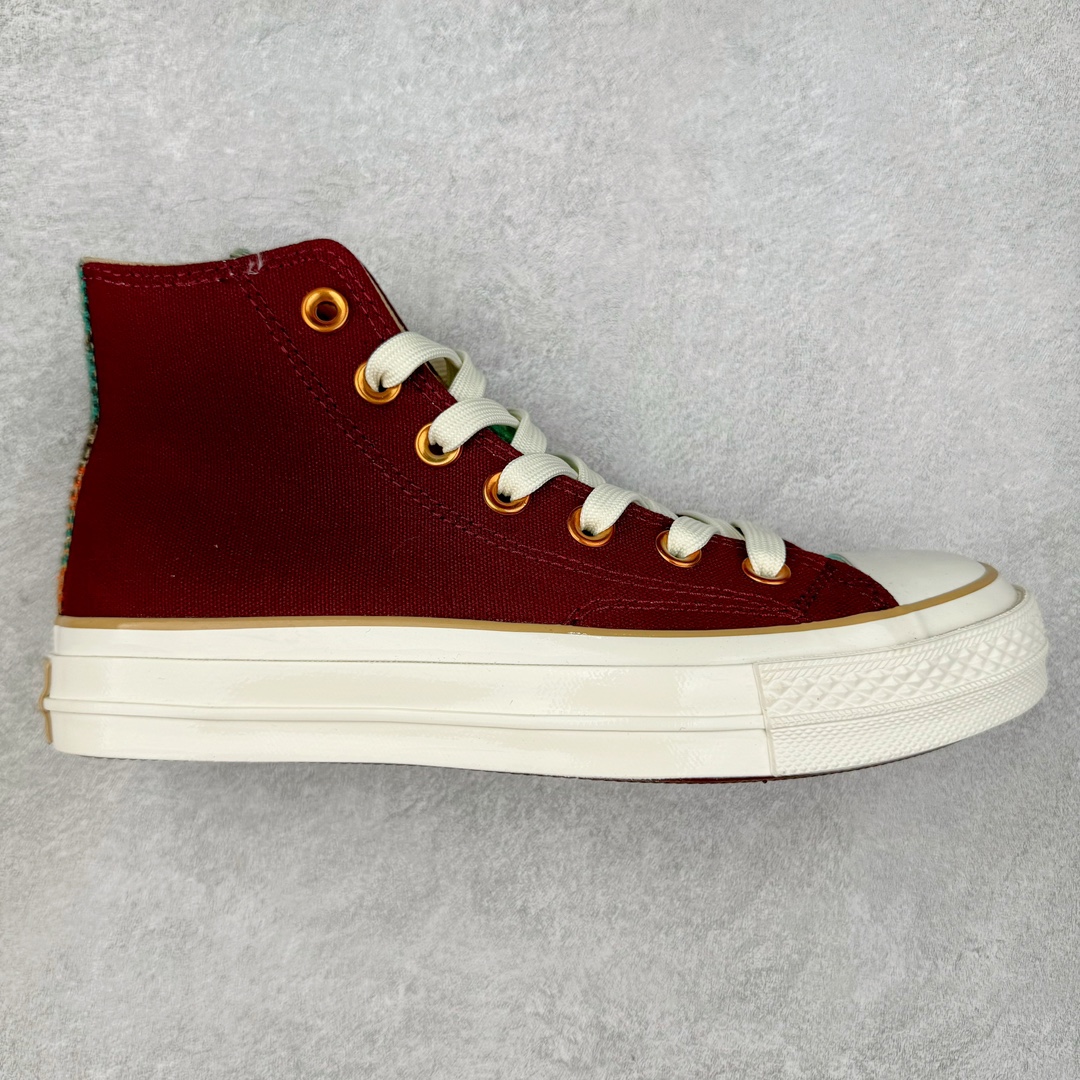 Converse Chuck 1970S毛呢格子 匡威秋冬新款 防滑耐磨帆布鞋 帆布鞋面紧密厚实 耐穿舒适 拼接苏格兰毛妮格子元素 复古风十足 经典银色刺绣品牌贴片 亮眼时尚 秋冬氛围感拉满 货号:A12453C 蓝色 A12452C 红色 尺码:35-44(36.5 37.5 39.5 41.5 42.5)-选品中心