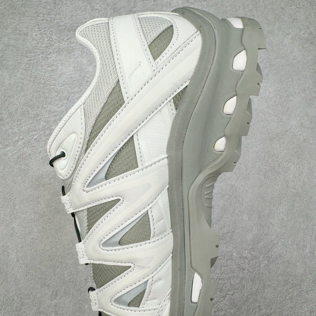 图片[7]-＃X版纯原福利 Salomon XT-QUEST ADV 萨洛蒙潮流越野机能户外功能鞋 纯原外贸平台特供订单 耗时半年巨作 全套原纸板楦头开发 原厂特供网布配套加持 确保原汁原味 完美呈现版型 原档数据独家私模五层组合大底 男女鞋同步官方开发至46.5 原装Ortholite轻量化鞋垫 中底布带钢印编号 原厂TPU锁扣 进口港宝加持 后跟自然饱满 还原公司包裹性 基于 SALOMON 初代 XT 鞋身造型并搭载 4D ADVANCED CHASSIS™ 大底打造而成 为这款 XT-QUEST 带来了多项足部控制与保护等功能性 如在运动过程中控制左右晃动的过程而提高稳定性、改善长途越野过程中足中到足尖的过渡、提高感知岩石的精确度以抵抗尖锐物体对脚底的伤害以及采用动态缓冲来增强穿着舒适感 从而减轻疲劳感 使 XT-QUEST 成为一双舒适且安全的户外之履 尺码：36 36.5 37.5 38 38.5 39 40 40.5 41 42 42.5 43 44 44.5 45-选品中心