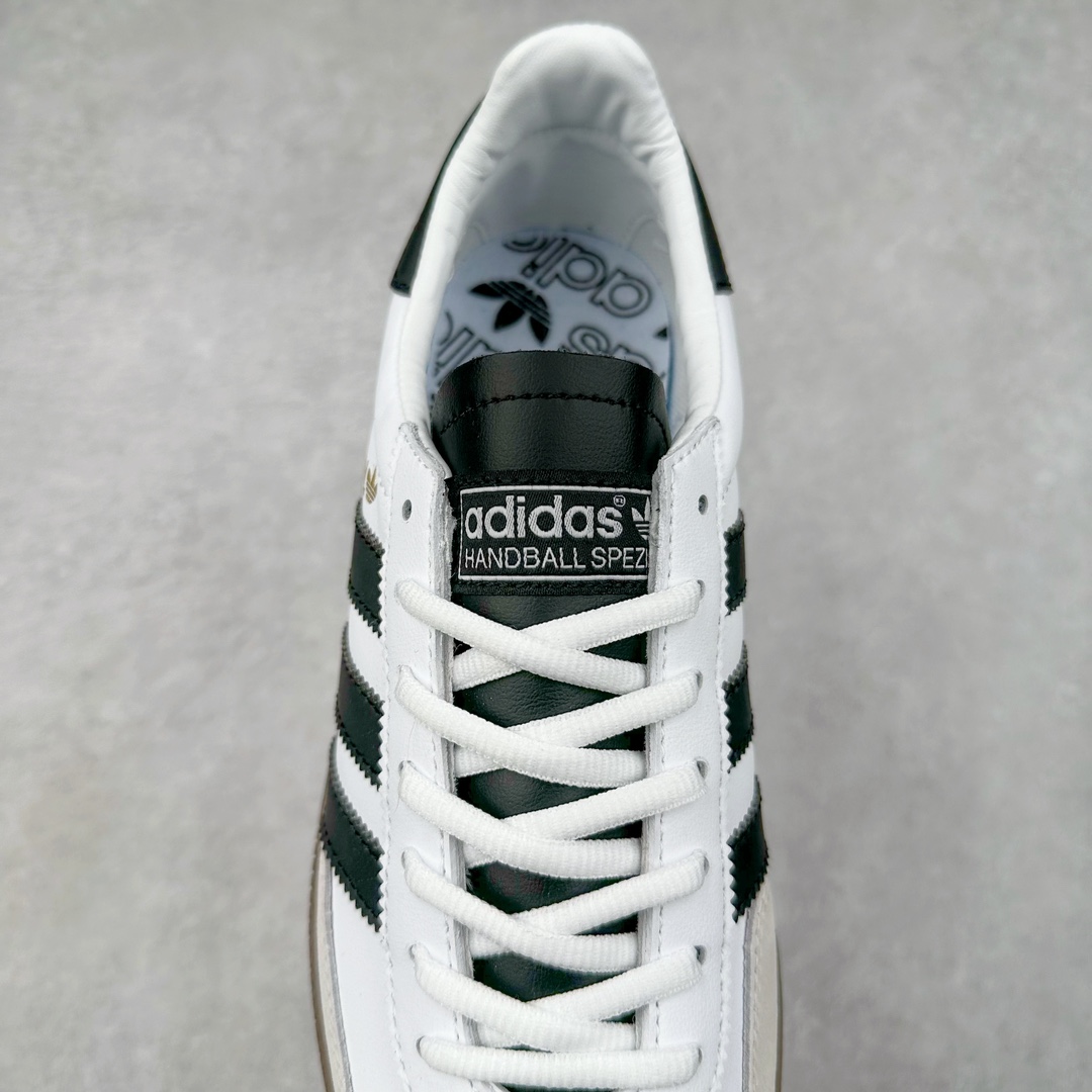 图片[5]-＃X版 AD Originals Handball SPZL 手球运动员系列百搭休闲运动板鞋 II0056 这款来自阿迪达斯的这款HANDBALL SPZL前身是一双手球运动鞋，这一次拿来复刻，所以鞋面的主要色彩选用了黑色， 鞋面外侧除了Spezial字母之外还有三叶草标志。Handball SPZL作为复古手球训练鞋与作为室内足球鞋的Samba有着异曲同工之处，但是质感更为出众的鞋身以及丰富的配色选择比起Samba来讲可以说是更胜一筹了！尺码：36 36⅔ 37⅓ 38 38⅔ 39⅓ 40 40⅔ 41⅓ 42 42⅔ 43⅓ 44 45-选品中心
