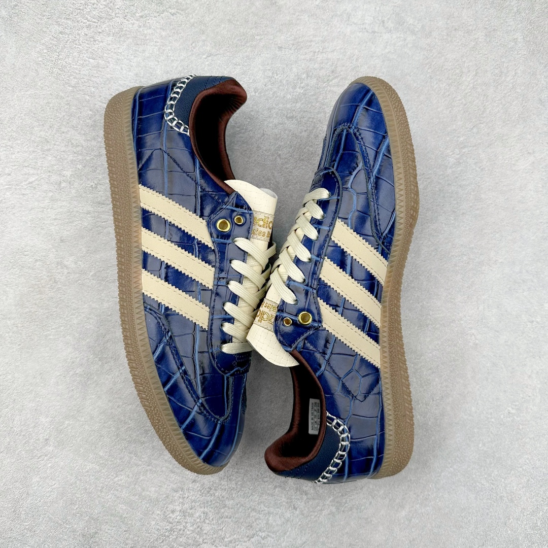 图片[3]-AD Original Samba OG 复古经典轻便板鞋 JH9825 这款桑巴鞋展示了高质量的工艺 带有装饰的超锁缝制和无缝的手感 柔软、柔软的皮革造型和标志性的3条纹完成了精致的外观 正规合身鞋带 鞋面上有绒面鞋垫 橡胶鞋底 享受正畸套筒软感 自50年代首次亮相以来就一直在赢得粉丝的青睐 尺码：36 36.5 37.5 38 38.5 39 40 40.5 41 42 42.5 43 44 44.5 45-选品中心