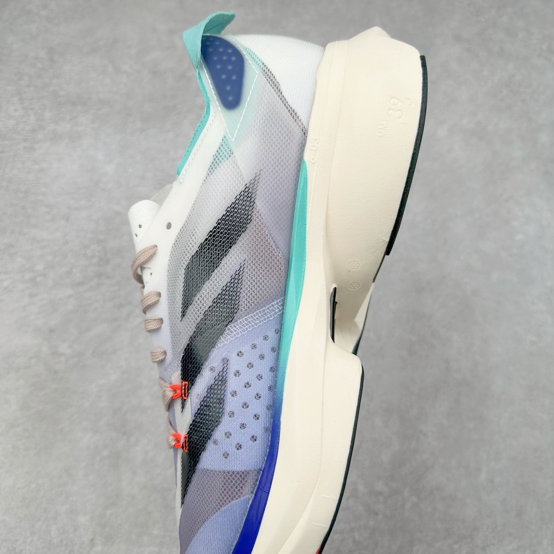 图片[7]-AD Adizero Adios Pro 3 马拉松竞速专业跑鞋 IE6237 CELERMESH针织网面非常轻薄 纤维间的缝隙很大 可以保证跑步时的透气、排汗效果 鞋舌直接与两侧的内衬和鞋底连接在一起 在跑步过程中不会被鞋舌的左右移动所困扰 在标准鞋带孔的基础上再拓宽一组鞋带孔 适合不同脚型的需求 突破性 EnergyRods 技术，有助于跑者实现更好的成绩 中底独特的LIGHTSTRIKE PRO泡棉材质 微弹感觉在跑步过程中给予了良好的支撑体验 对于顶级精英和高水平进阶跑者来说 ADIOS PRO是一双值得信赖的竞速比赛用鞋 尺码：36 36.5 37.5 38 38.5 39 40 40.5 41 42 42.5 43 44 44.5 45-选品中心