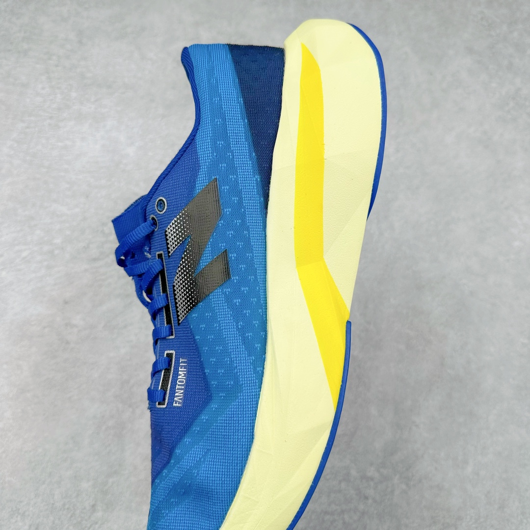 图片[7]-NEW BALANCE Rebel FuelCell Rebel V4 SuperComp Elite 精英版内置碳板 舒适时尚织物减震耐磨低帮马拉松轻量化跑步鞋 NB新百伦于 2019 年夏天首次发布了 Rebel 在制鞋业仍在向强调能量回报的弹力泡沫转变的时候 Rebel 确实是一个叛逆者 快进到 2024 年 Rebel v4 承诺通过重新配制的中底化合物和更高的堆叠高度提供更轻、更有弹性的跑步体验 就像New Balance SC Elite v4一样 Rebel v4 提供了完全重新设计的中底化合物 最新的混合物将 New Balance 专有的 FuelCell 泡沫（TPU 和 EVA 的混合物）与 PEBA 泡沫相结合 带来更弹跳的跑步体验 PEBA是一种超轻 高性能的泡沫 通常出现在镀碳超级鞋中 New Balance Rebel v4、ASICS Novablast 4和Brooks Hyperion Max都是精力充沛的无电镀运动鞋 在速度锻炼和快节奏中大放异彩 这三款鞋都依靠它们的中底泡沫和轻微的摇杆形状来创造一种向前滚动的感觉 而且虽然这些鞋子在堆叠高度和重量方面各不相同 但它们提供了相似的软硬比例 有足够的流行力来加快步伐 尺码：36 37 37.5 38 38.5 39.5 40 40.5 41.5 42 42.5 43 44 45-选品中心