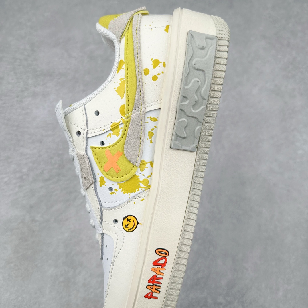 图片[7]-NK Air Force 1´07 Low 空军一号低帮百搭休闲运动板鞋 DV6984-001 柔软、弹性十足的缓震性能和出色的中底设计 横跨复古与现代的外型结合 造就出风靡全球 三十多年的Force 1 直到今天还深受青睐 尺码：36 36.5 37.5 38 38.5 39 40 40.5 41 42 42.5 43 44 44.5 45-选品中心