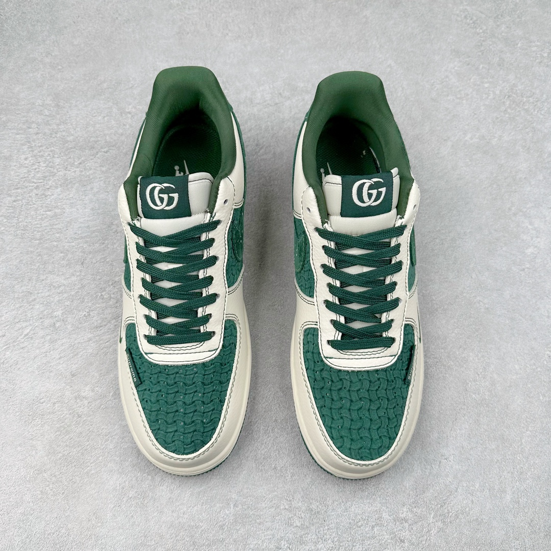 图片[2]-NK Air Force 1´07 Low 空军一号低帮百搭休闲运动板鞋 KK1988-008 柔软、弹性十足的缓震性能和出色的中底设计 横跨复古与现代的外型结合 造就出风靡全球 三十多年的Force 1 直到今天还深受青睐 尺码：36 36.5 37.5 38 38.5 39 40 40.5 41 42 42.5 43 44 44.5 45-选品中心