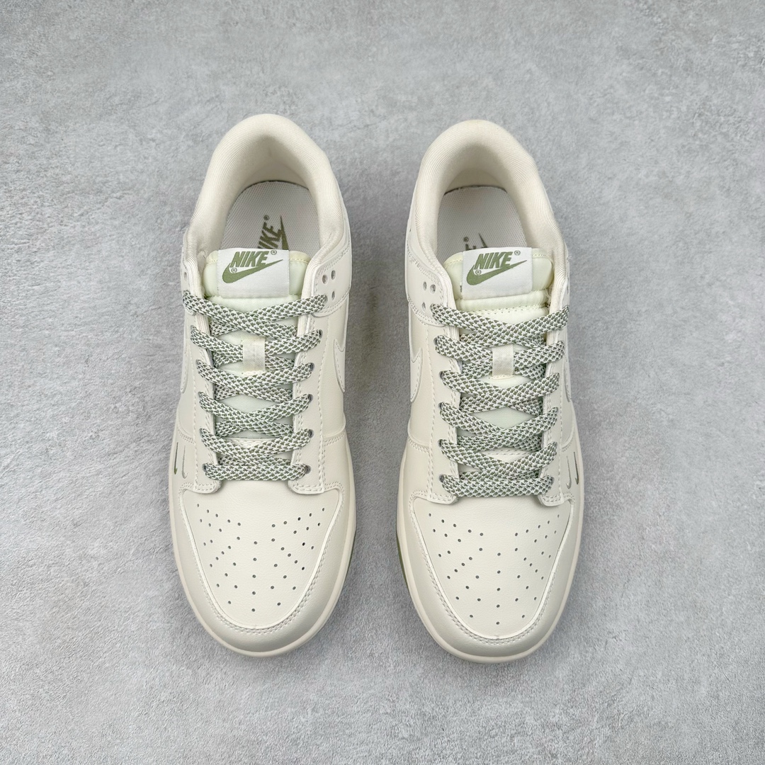 图片[2]-NK Dunk Low 定制配色 XX2025-318 大厂出品 极力推荐 原装头层材料 独家版型蒸餾加工帶來的是更好的视觉和脚感体验大厂纯原品质出货 清洁度 电绣工艺 皮料切割干净无任何毛边 细节完美 尺码：36 36.5 37.5 38 38.5 39 40 40.5 41 42 42.5 43 44 44.5 45 46 47.5-选品中心