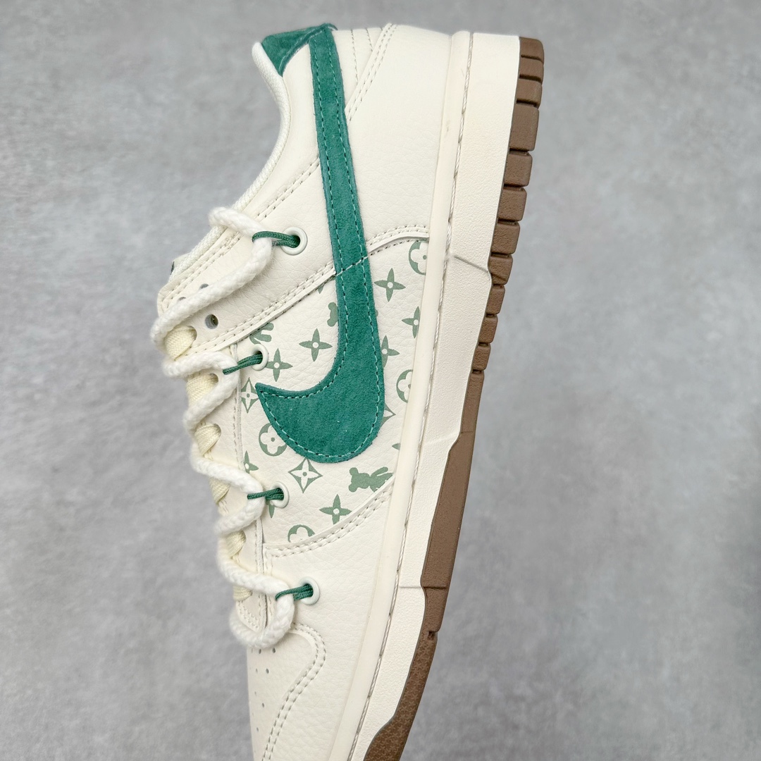 图片[7]-NK Dunk Low 定制配色 SJ2068-292 大厂出品 极力推荐 原装头层材料 独家版型蒸餾加工帶來的是更好的视觉和脚感体验大厂纯原品质出货 清洁度 电绣工艺 皮料切割干净无任何毛边 细节完美 尺码：36 36.5 37.5 38 38.5 39 40 40.5 41 42 42.5 43 44 44.5 45 46 47.5-选品中心