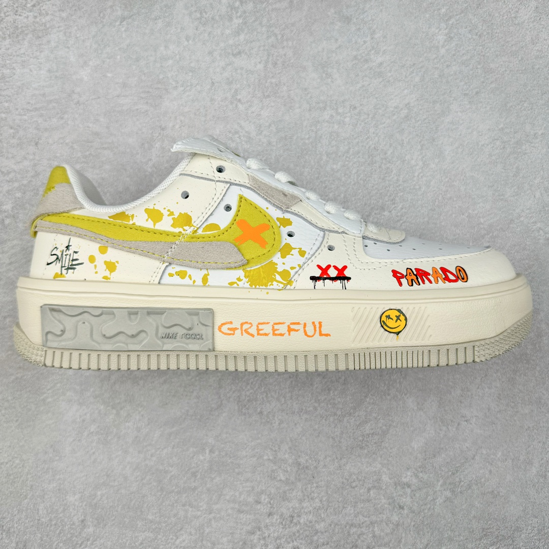 NK Air Force 1´07 Low 空军一号低帮百搭休闲运动板鞋 DV6984-001 柔软、弹性十足的缓震性能和出色的中底设计 横跨复古与现代的外型结合 造就出风靡全球 三十多年的Force 1 直到今天还深受青睐 尺码：36 36.5 37.5 38 38.5 39 40 40.5 41 42 42.5 43 44 44.5 45-选品中心