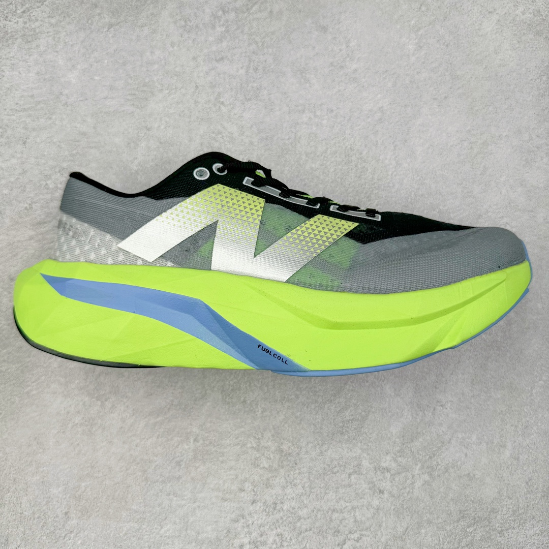 NEW BALANCE Rebel FuelCell Rebel V4 SuperComp Elite 精英版内置碳板 舒适时尚织物减震耐磨低帮马拉松轻量化跑步鞋 NB新百伦于 2019 年夏天首次发布了 Rebel 在制鞋业仍在向强调能量回报的弹力泡沫转变的时候 Rebel 确实是一个叛逆者 快进到 2024 年 Rebel v4 承诺通过重新配制的中底化合物和更高的堆叠高度提供更轻、更有弹性的跑步体验 就像New Balance SC Elite v4一样 Rebel v4 提供了完全重新设计的中底化合物 最新的混合物将 New Balance 专有的 FuelCell 泡沫（TPU 和 EVA 的混合物）与 PEBA 泡沫相结合 带来更弹跳的跑步体验 PEBA是一种超轻 高性能的泡沫 通常出现在镀碳超级鞋中 New Balance Rebel v4、ASICS Novablast 4和Brooks Hyperion Max都是精力充沛的无电镀运动鞋 在速度锻炼和快节奏中大放异彩 这三款鞋都依靠它们的中底泡沫和轻微的摇杆形状来创造一种向前滚动的感觉 而且虽然这些鞋子在堆叠高度和重量方面各不相同 但它们提供了相似的软硬比例 有足够的流行力来加快步伐 尺码：36 37 37.5 38 38.5 39.5 40 40.5 41.5 42 42.5 43 44 45-选品中心