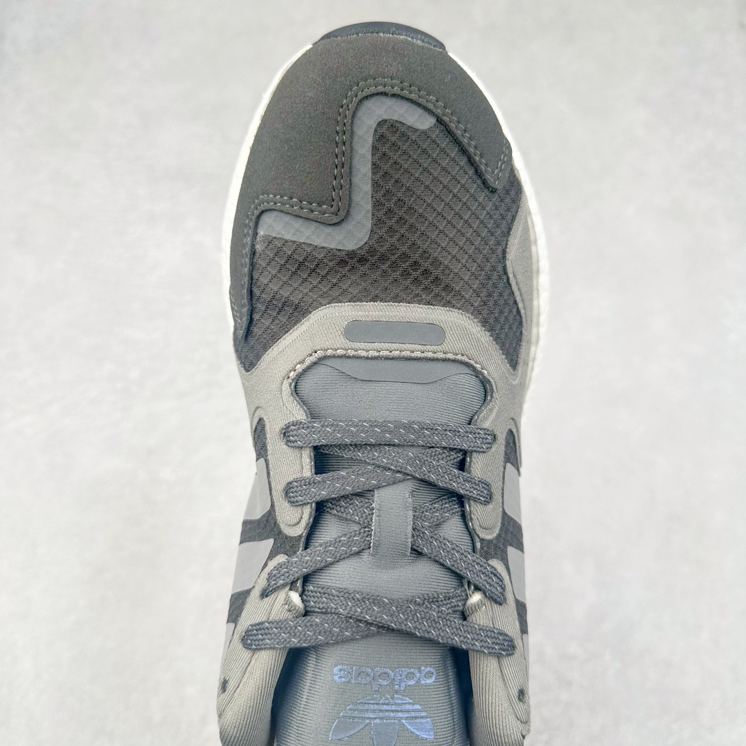 图片[4]-＃特价福利 AD Nite Jogger 2019 Boost 联名夜行者复古跑鞋 原厂材料 原厂大底 私家独模 网布搭配麂皮拼接打造鞋面 极具复古风格鞋头及鞋跟点缀3M反光设计极为亮眼中底采用全掌 Boost 科技 厚度相当可观 脚感极佳 尺码：36 36.5 37 38 38.5 39 40 40.5 41 42 42.5 43 44 44.5 45-选品中心