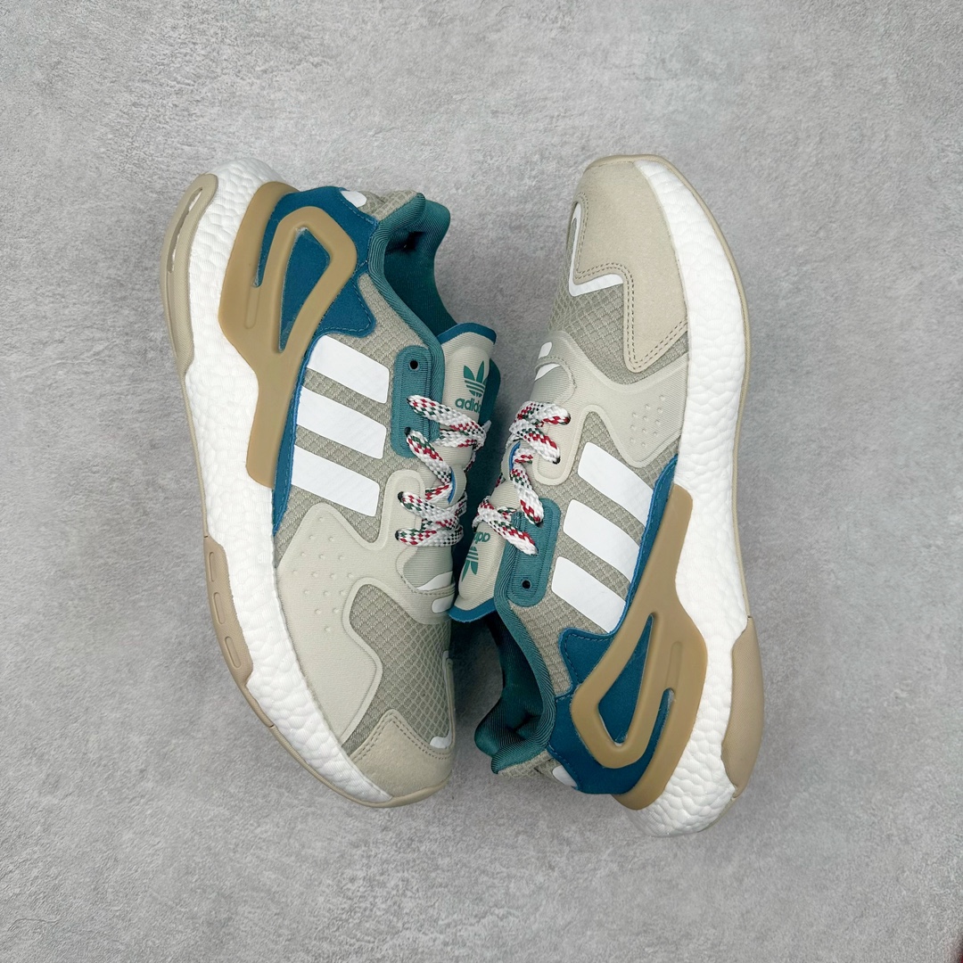 图片[3]-＃特价福利 AD Nite Jogger 2019 Boost 联名夜行者复古跑鞋 原厂材料 原厂大底 私家独模 网布搭配麂皮拼接打造鞋面 极具复古风格鞋头及鞋跟点缀3M反光设计极为亮眼中底采用全掌 Boost 科技 厚度相当可观 脚感极佳 尺码：36 36.5 37 38 38.5 39 40 40.5 41 42 42.5 43 44 44.5 45-选品中心