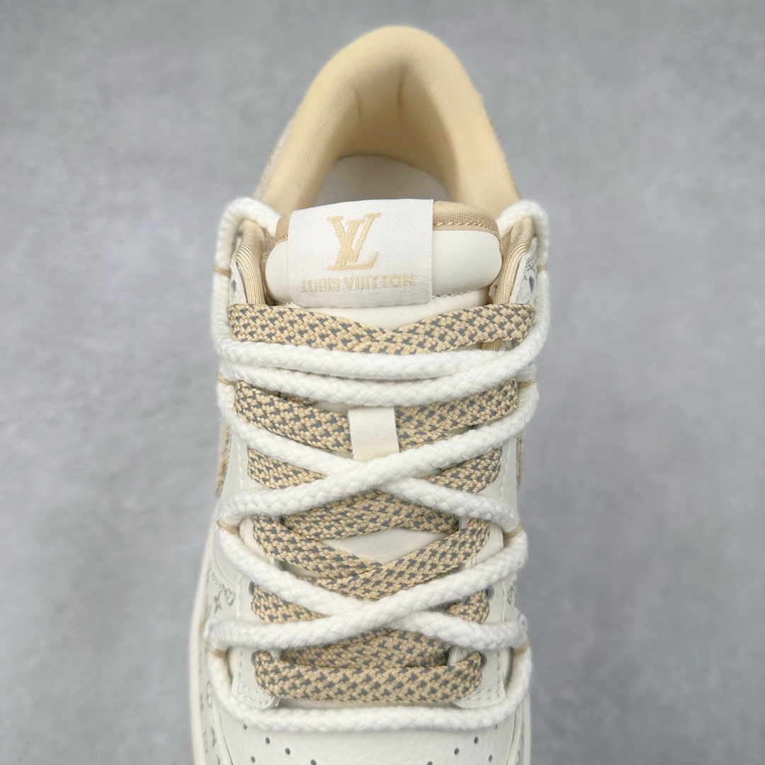 图片[5]-NK Dunk Low 定制配色 SJ2068-250 大厂出品 极力推荐 原装头层材料 独家版型蒸餾加工帶來的是更好的视觉和脚感体验大厂纯原品质出货 清洁度 电绣工艺 皮料切割干净无任何毛边 细节完美 尺码：36 36.5 37.5 38 38.5 39 40 40.5 41 42 42.5 43 44 44.5 45 46 47.5-选品中心