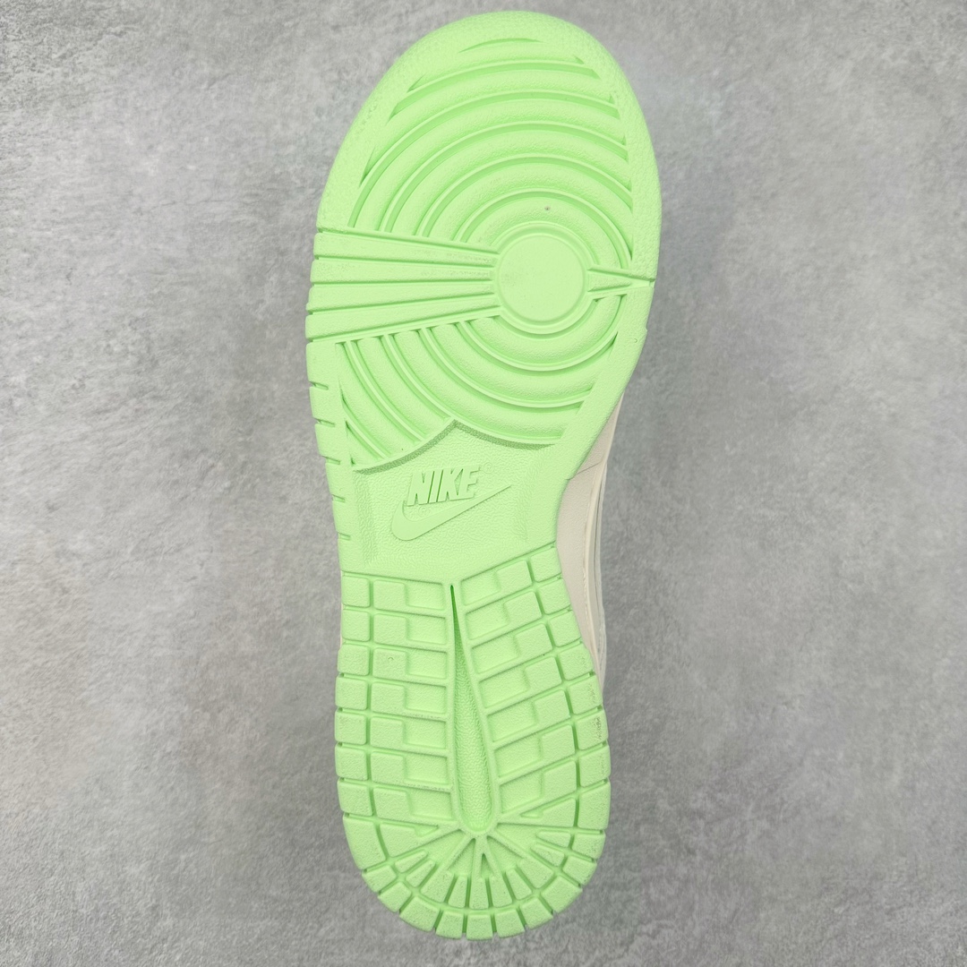 图片[9]-NK Dunk Low 定制配色 XX2025-321 大厂出品 极力推荐 原装头层材料 独家版型蒸餾加工帶來的是更好的视觉和脚感体验大厂纯原品质出货 清洁度 电绣工艺 皮料切割干净无任何毛边 细节完美 尺码：36 36.5 37.5 38 38.5 39 40 40.5 41 42 42.5 43 44 44.5 45 46 47.5-选品中心